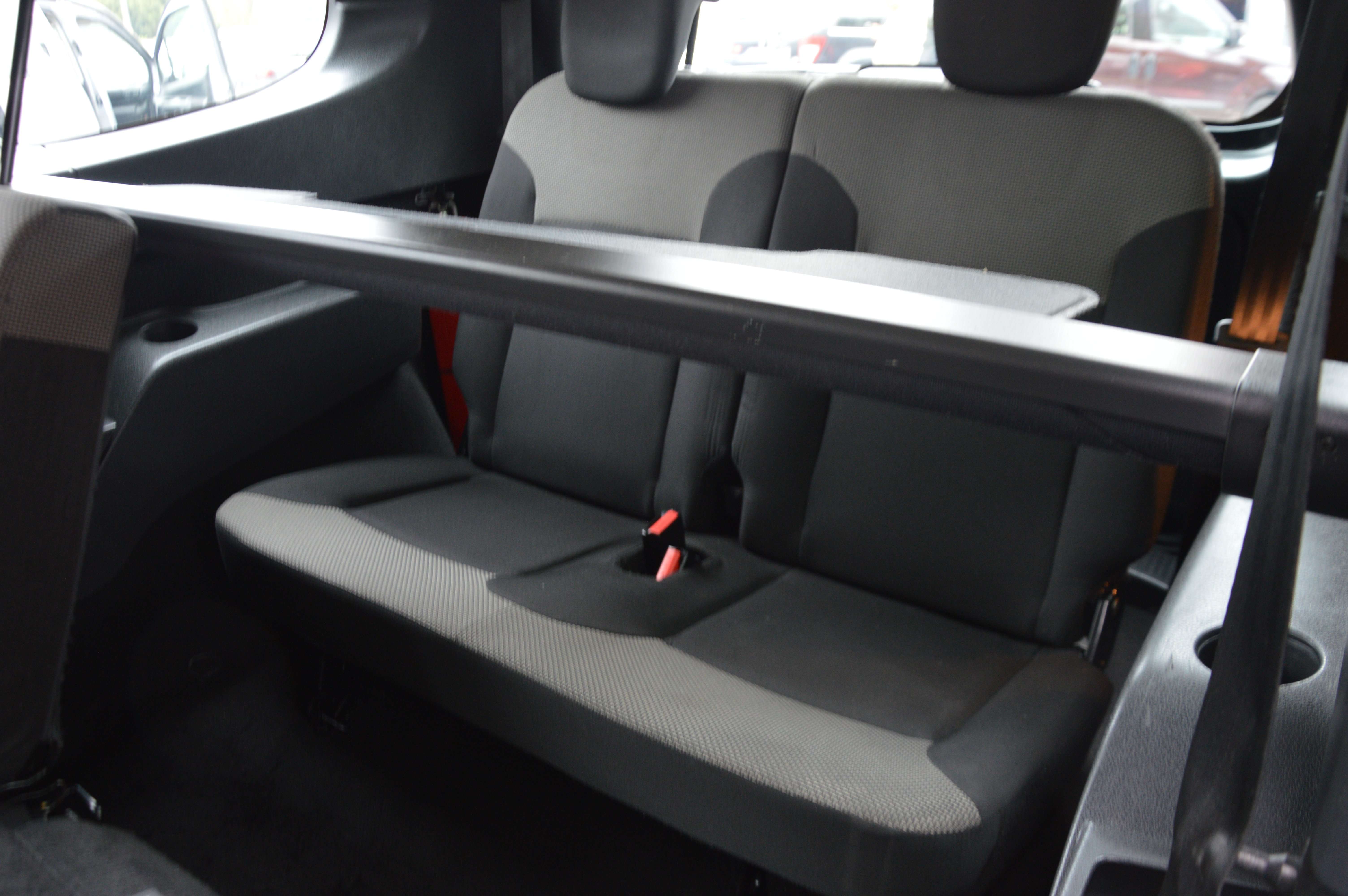 Dacia Lodgy 1.6i Laureat 7pl SENS AV/AR CLIM 72.521KM