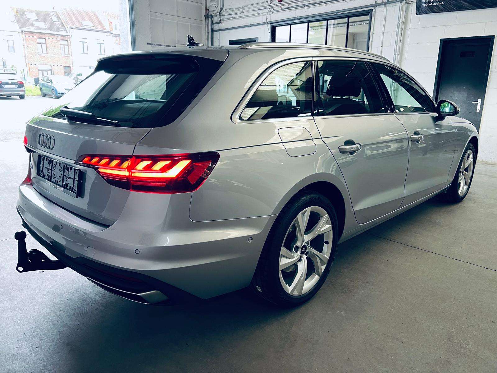 Audi A4 Avant 35 TFSI Advanced S tronic+CARPLAY+LED+TVA+CUIR+CARNET+GARANTIE