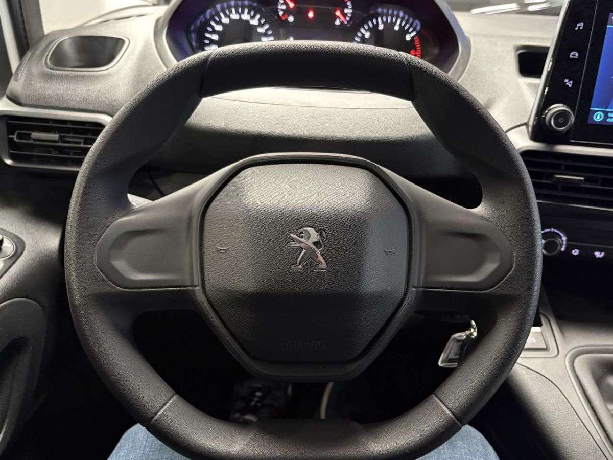 Peugeot Partner 1.5 HDi Airco/Pdc/Cruise/Bt *1j garantie*