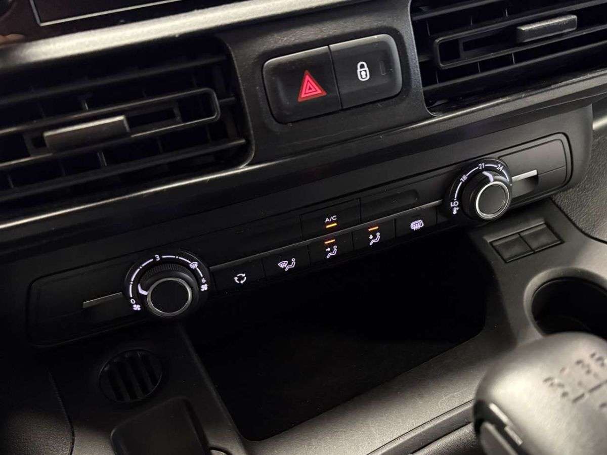 Peugeot Partner 1.5 HDi Airco/Pdc/Cruise/Bt *1j garantie*