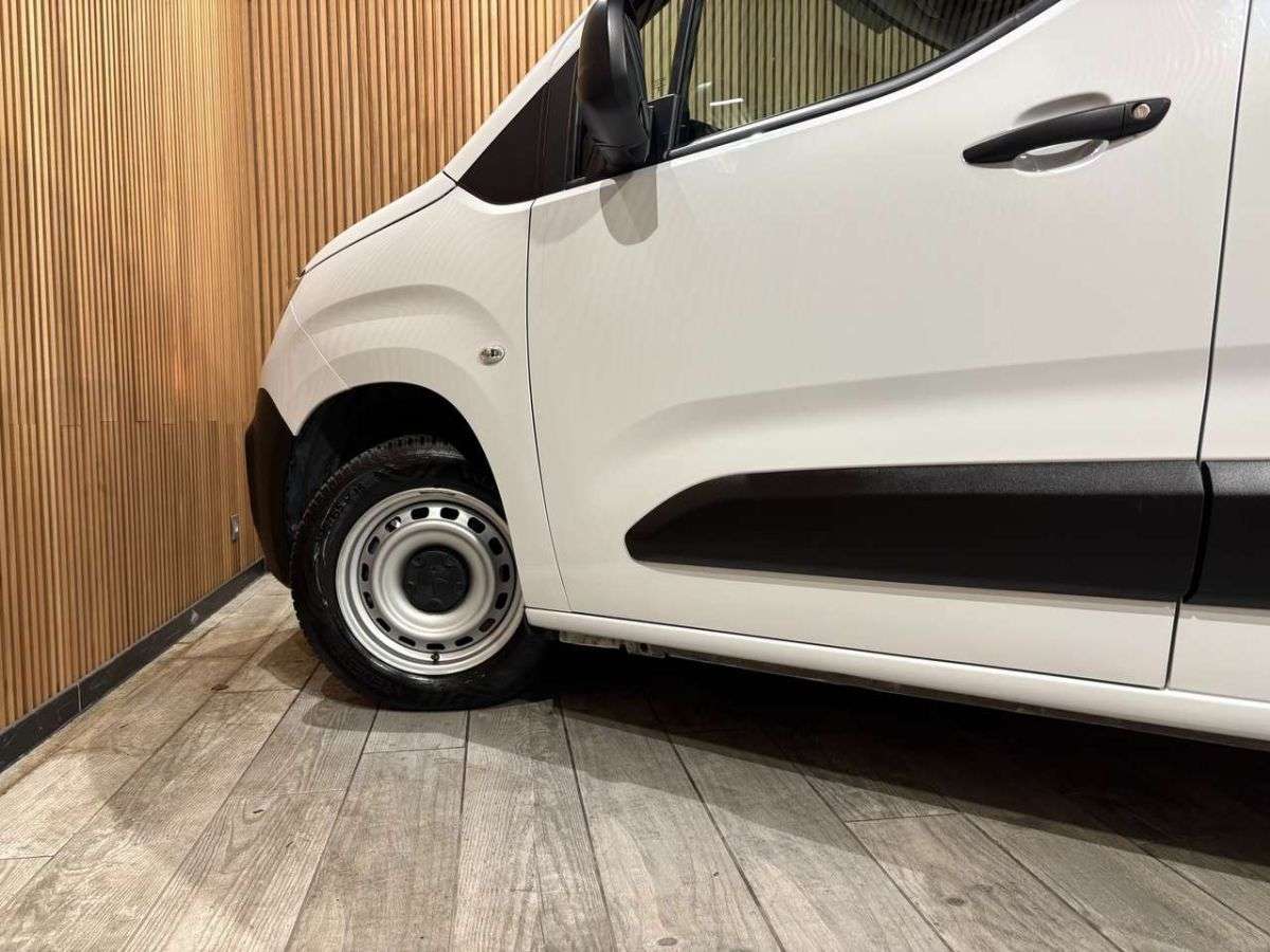 Peugeot Partner 1.5 HDi Airco/Pdc/Cruise/Bt *1j garantie*