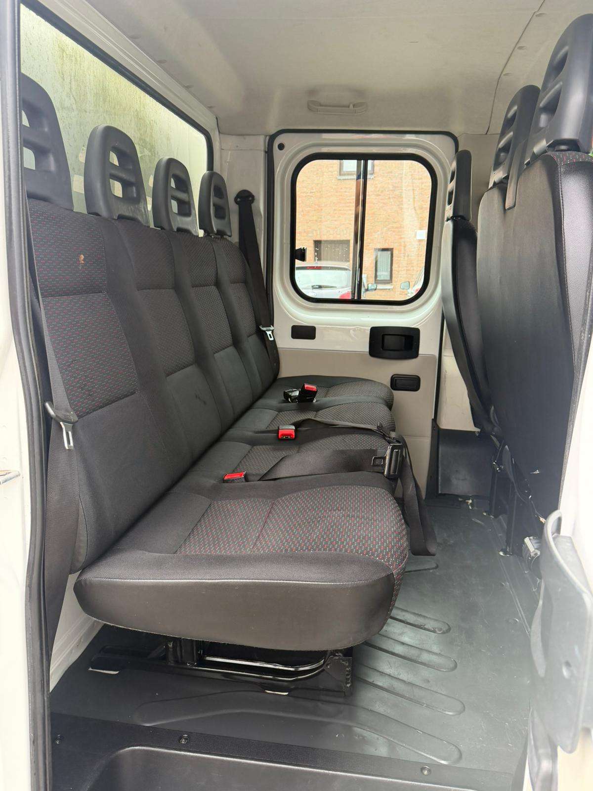 Peugeot Boxer 2.0 HDi L3H2 PLATEAU 7 PLACES TVAC