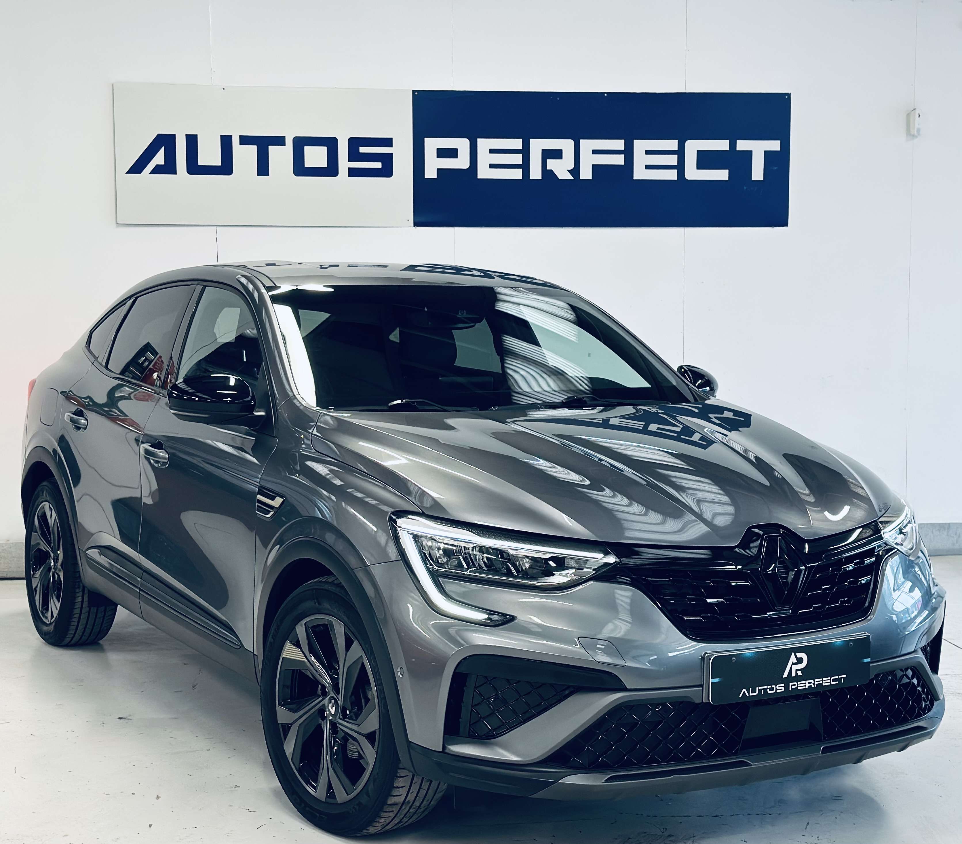 Renault Arkana 1.6i E-Tech *33.282KM* BOITE AUTO CAMERA PDC CARPLAY