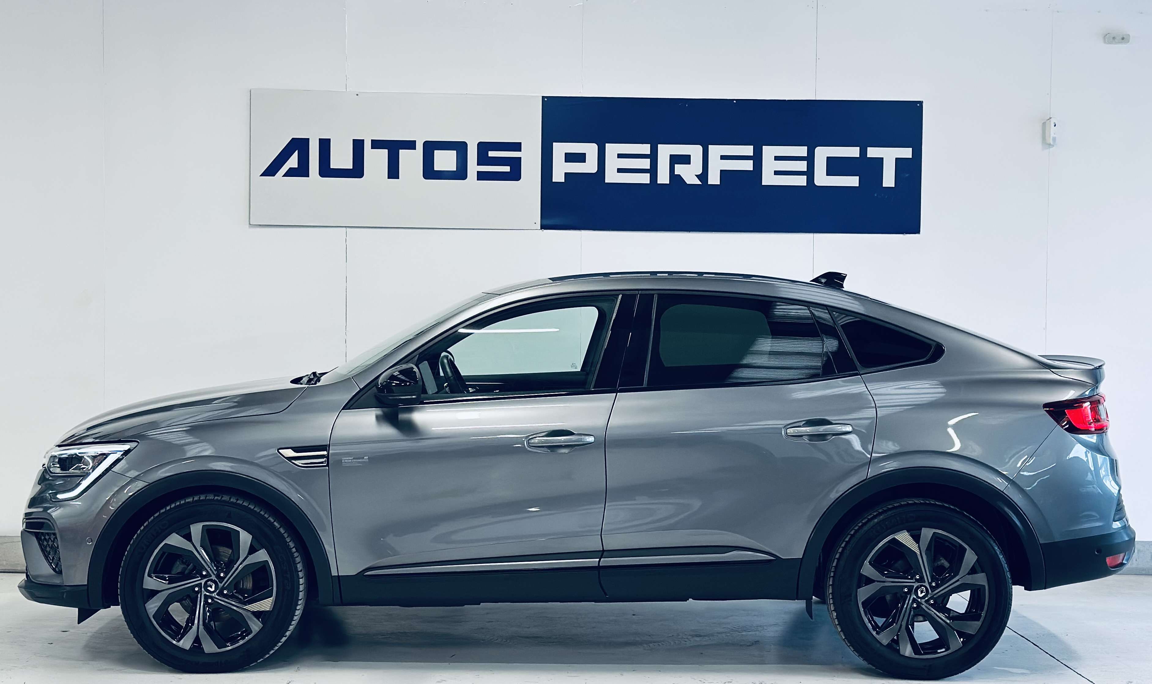 Renault Arkana 1.6i E-Tech *33.282KM* BOITE AUTO CAMERA PDC CARPLAY