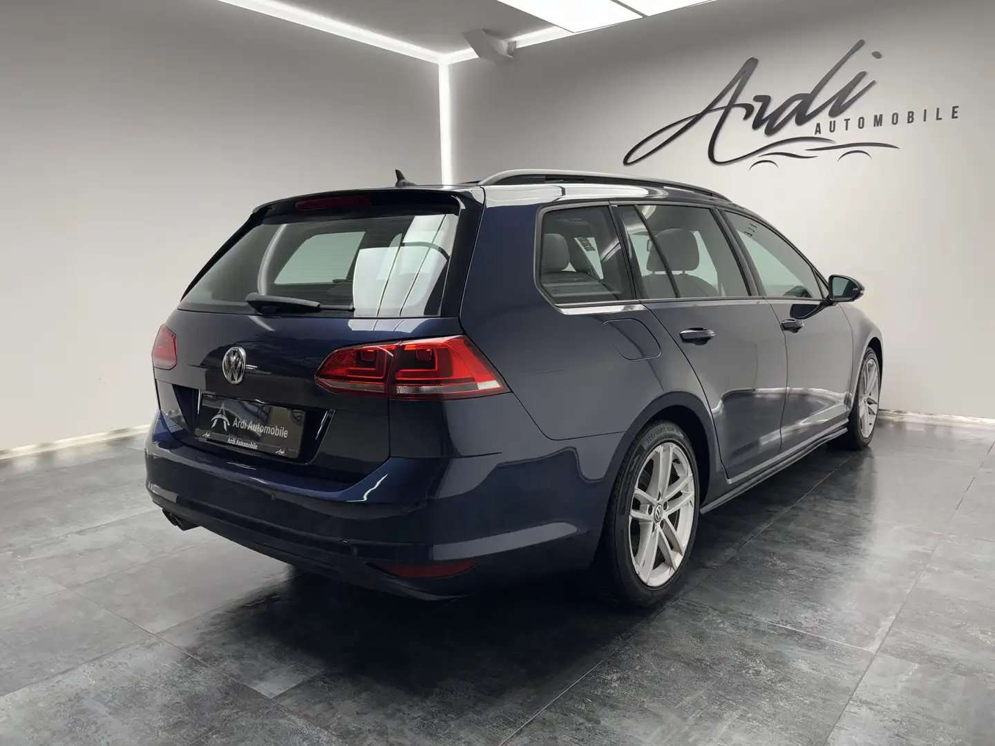 Volkswagen Golf GTD 2.0 TDi *TOIT OUV+PANO*LED*XENON*CAPTEUR*GARANTIE*