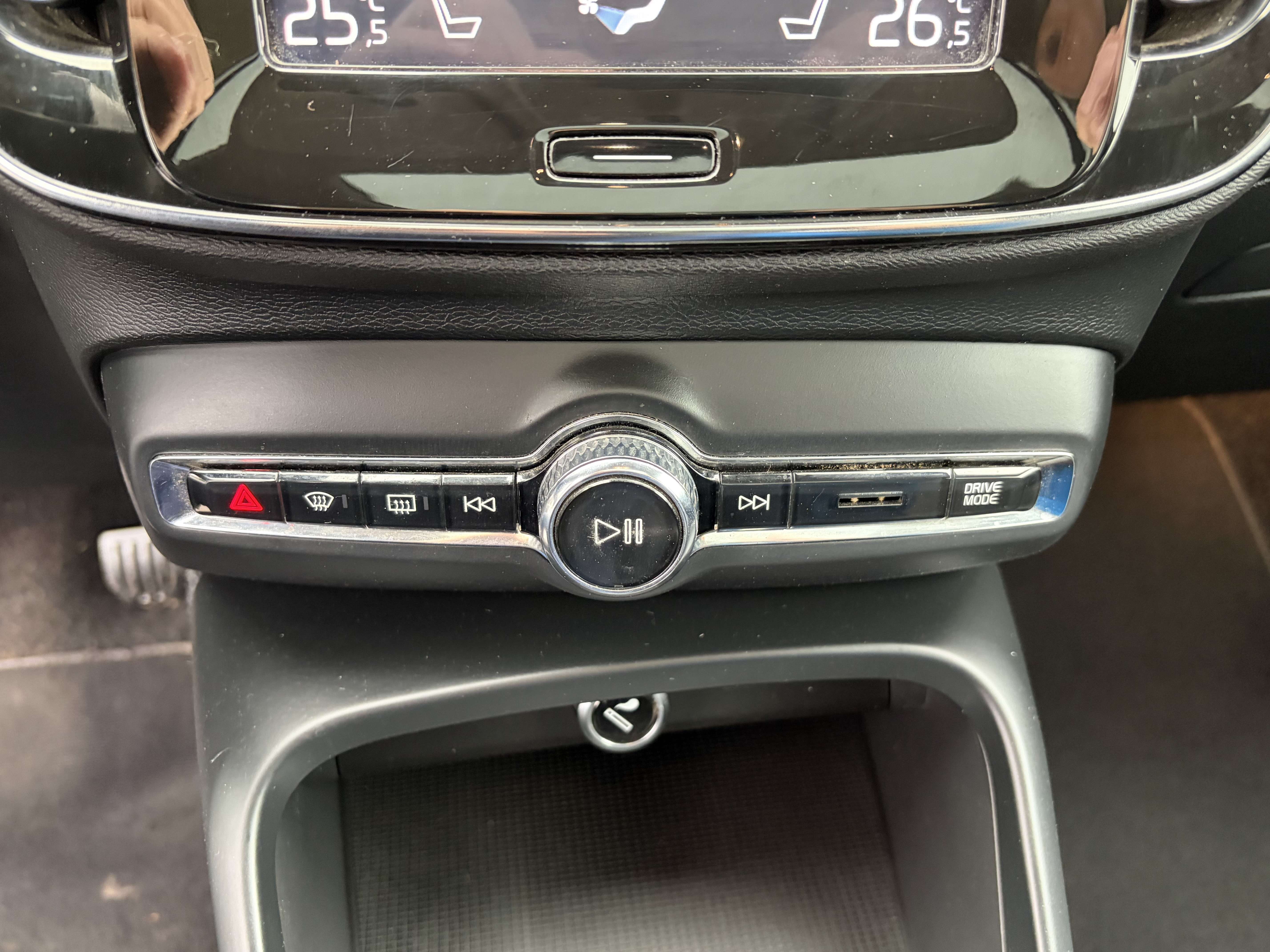 Volvo XC40 XC40 2.0 D3 AWD*CUIR*TOIT PANO*GPS*