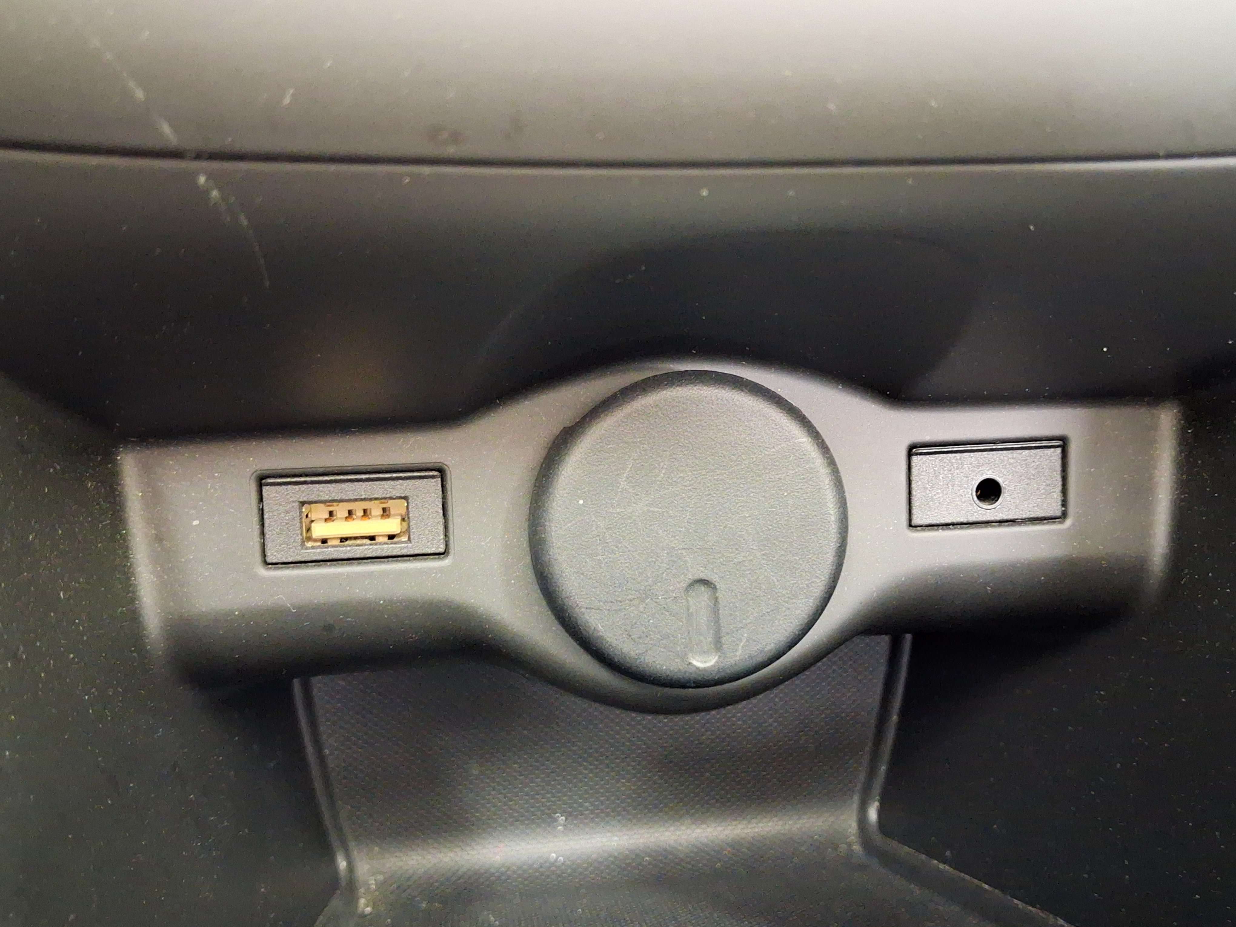 Opel Cascada Cascada 1.6 Turbo Cosmo / CUIR / GPS / BOITE AUTO / 65.000KMS / GARANTIE