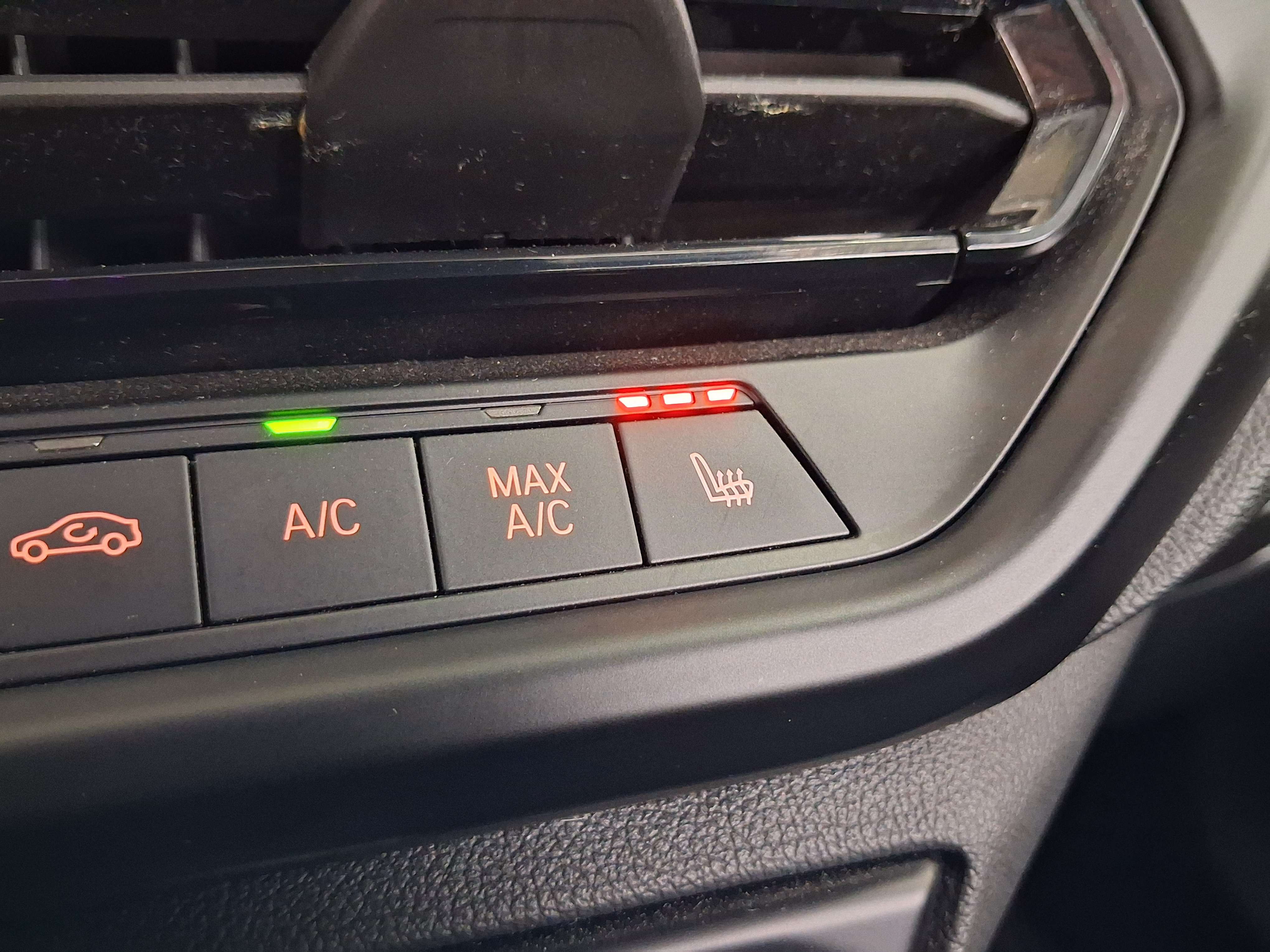 BMW 118 118iA OPF / PACK M / LED / NAVI / PACK TRONIC / GARANTIE