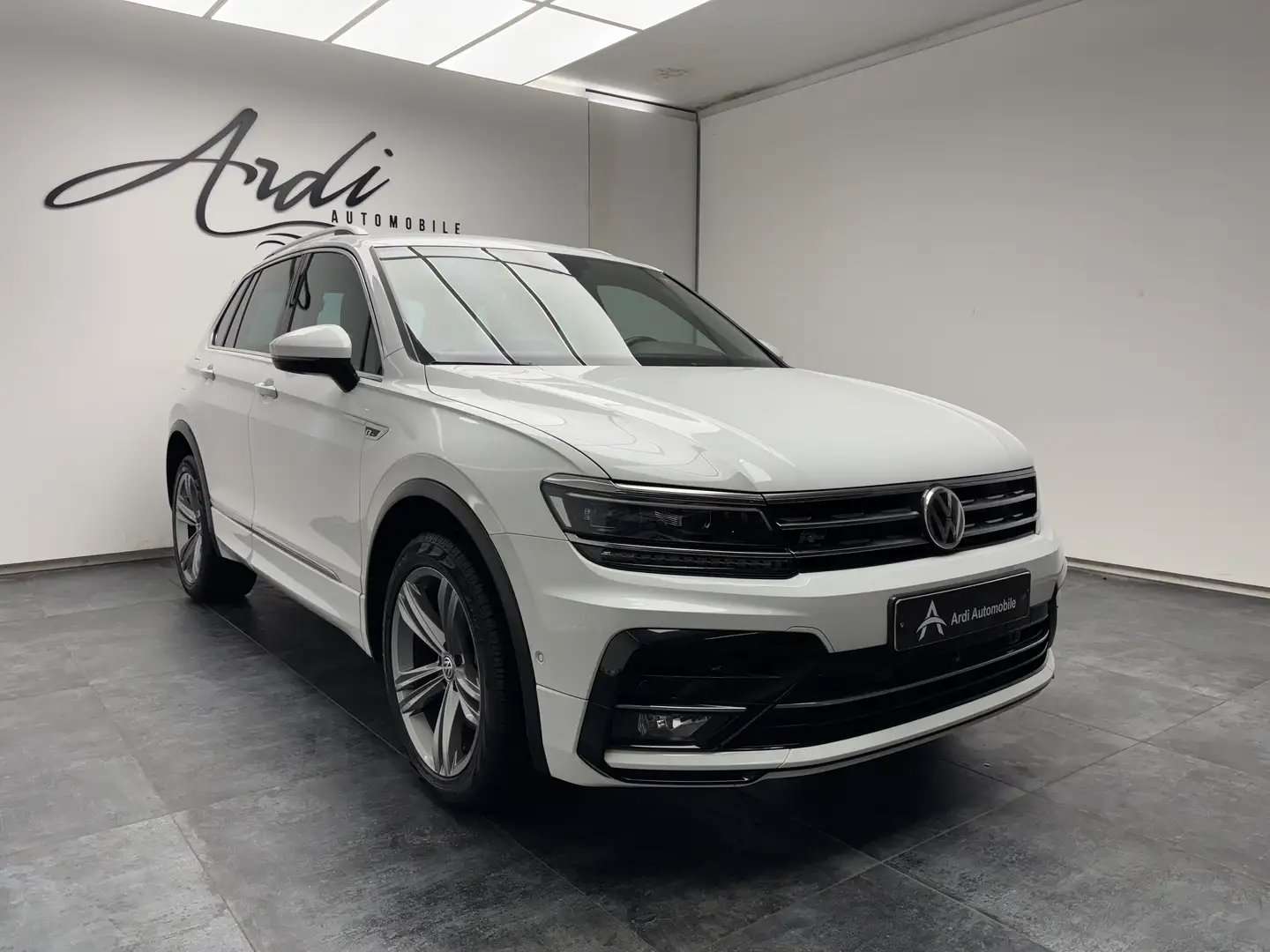 Volkswagen Tiguan 2.0 TDi 4Motion DSG *R Line*1ER PROPRIO*GARANTIE*
