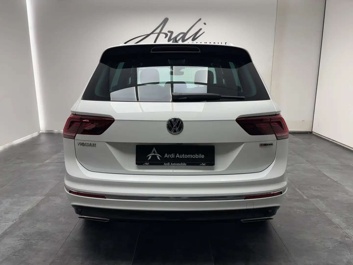 Volkswagen Tiguan 2.0 TDi 4Motion DSG *R Line*1ER PROPRIO*GARANTIE*