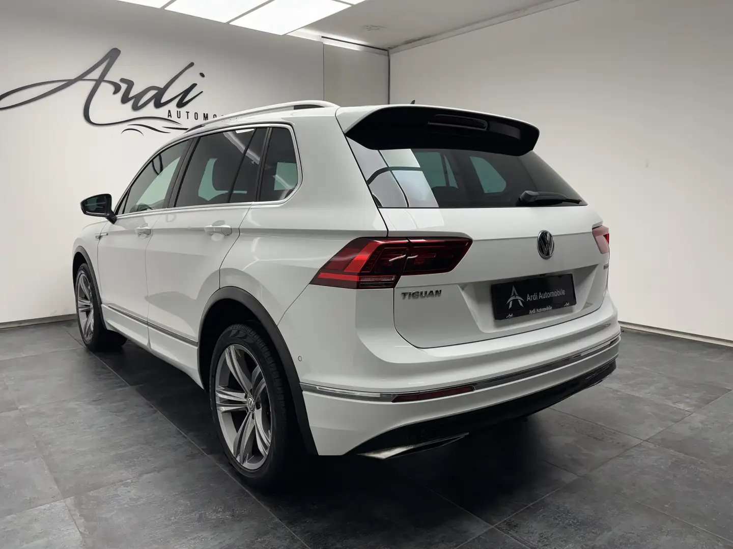Volkswagen Tiguan 2.0 TDi 4Motion DSG *R Line*1ER PROPRIO*GARANTIE*