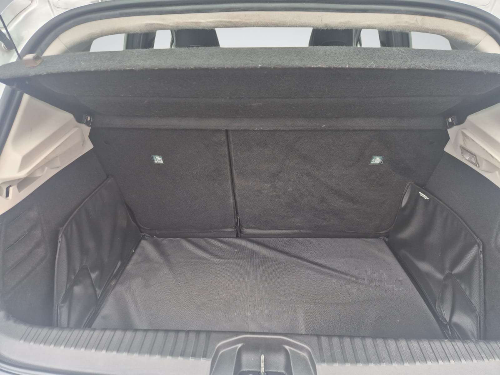 Renault Clio 1.5 Blue dCi Intens / Carplay / Camera / Navigation / Garantie 12 Mois