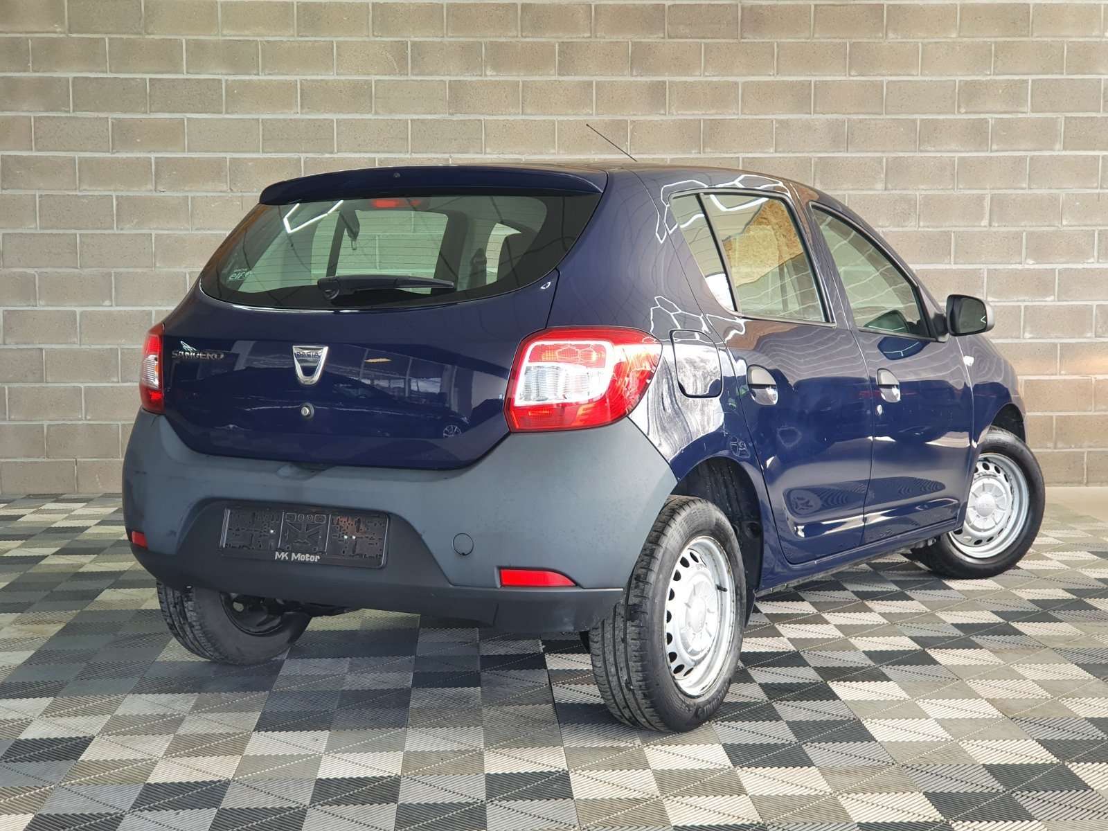 Dacia Sandero 🟢1.2 ESSENCE 75CV | 1ER MAIN | FAIBLE KILOMETRAGE