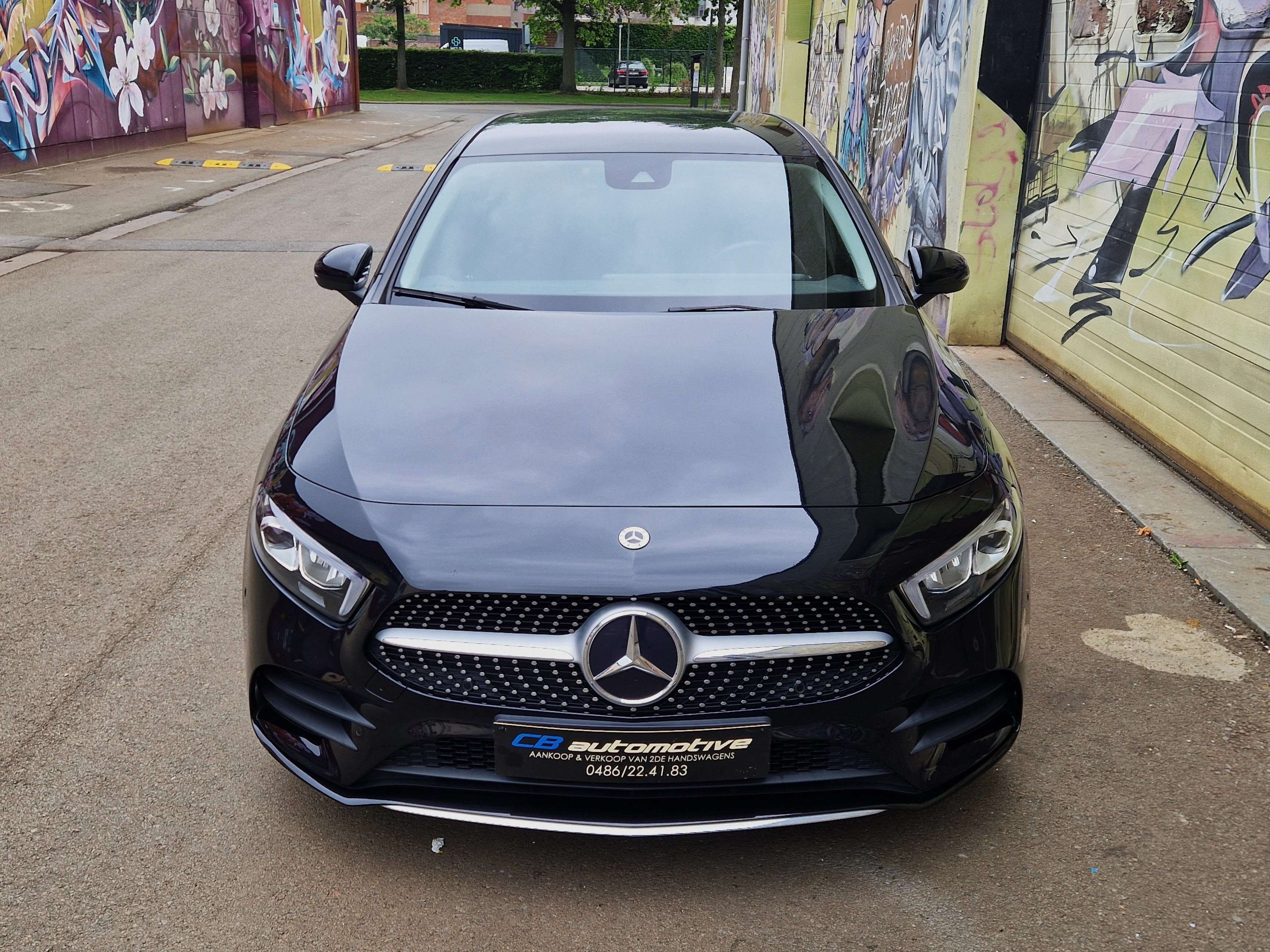 Mercedes-Benz A 180 A 180 met AMG pack