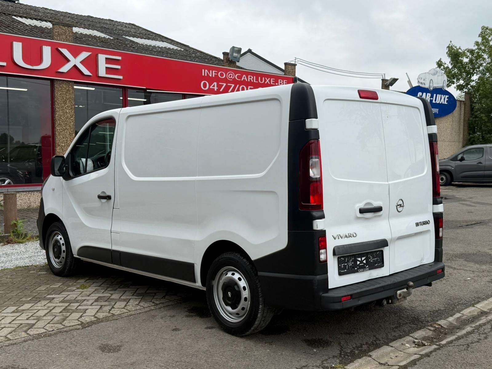 Opel Vivaro 1.6 CDTI 121CV  3PLACES TVA DEDUC