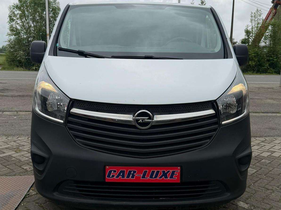 Opel Vivaro 1.6 CDTI 121CV  3PLACES TVA DEDUC