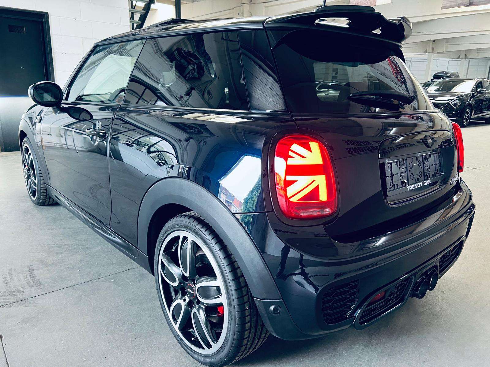MINI Cooper S 2.0AS Cooper S JCW+NAVI+PANO+CARNET+GARANTIE