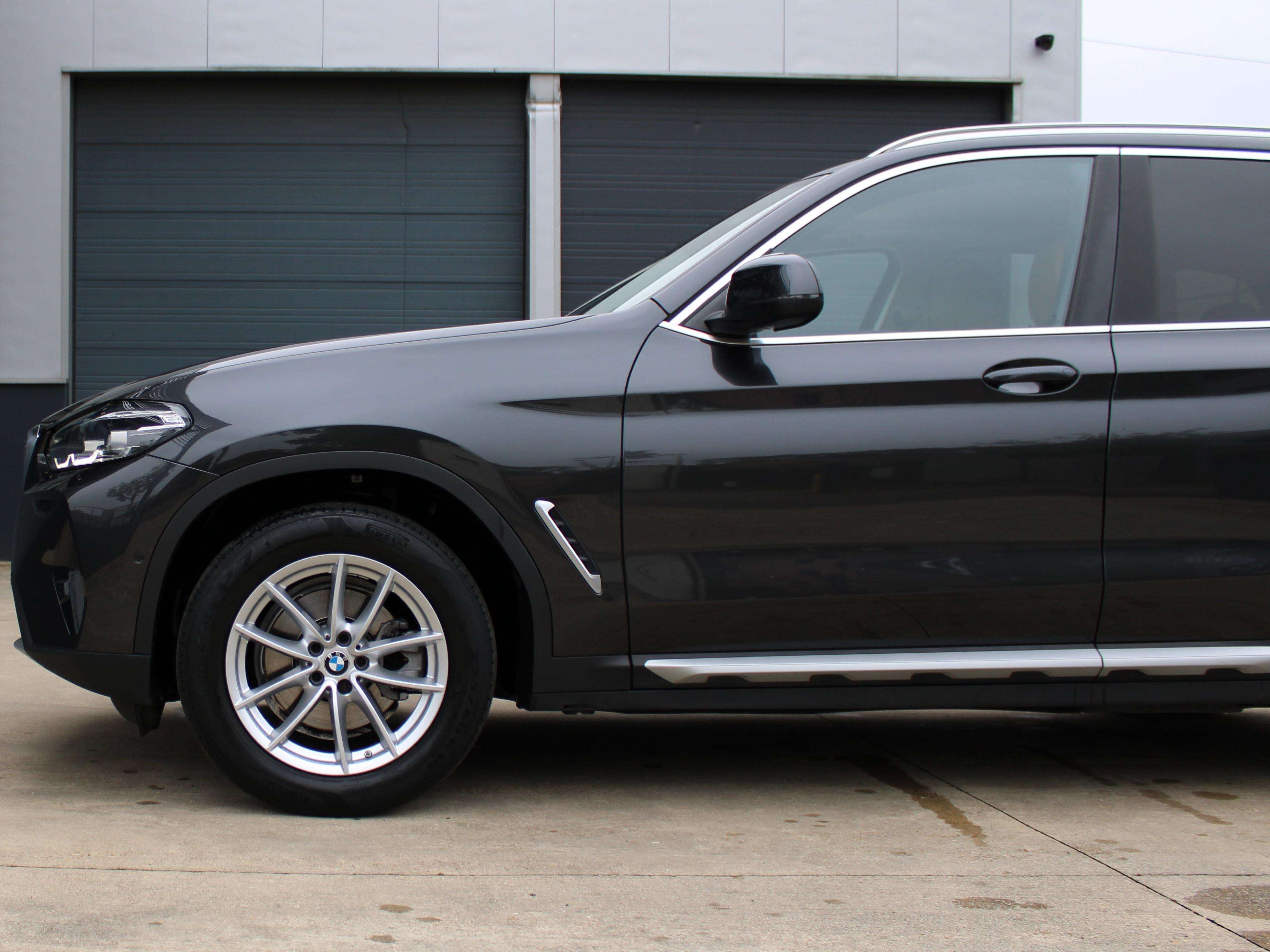 BMW X3 2.0iA xDrive20 MHEV/CARPLAY/LED/HUD/CAMERA/AMBIENT/1OWNER/COGNAC LEATHER