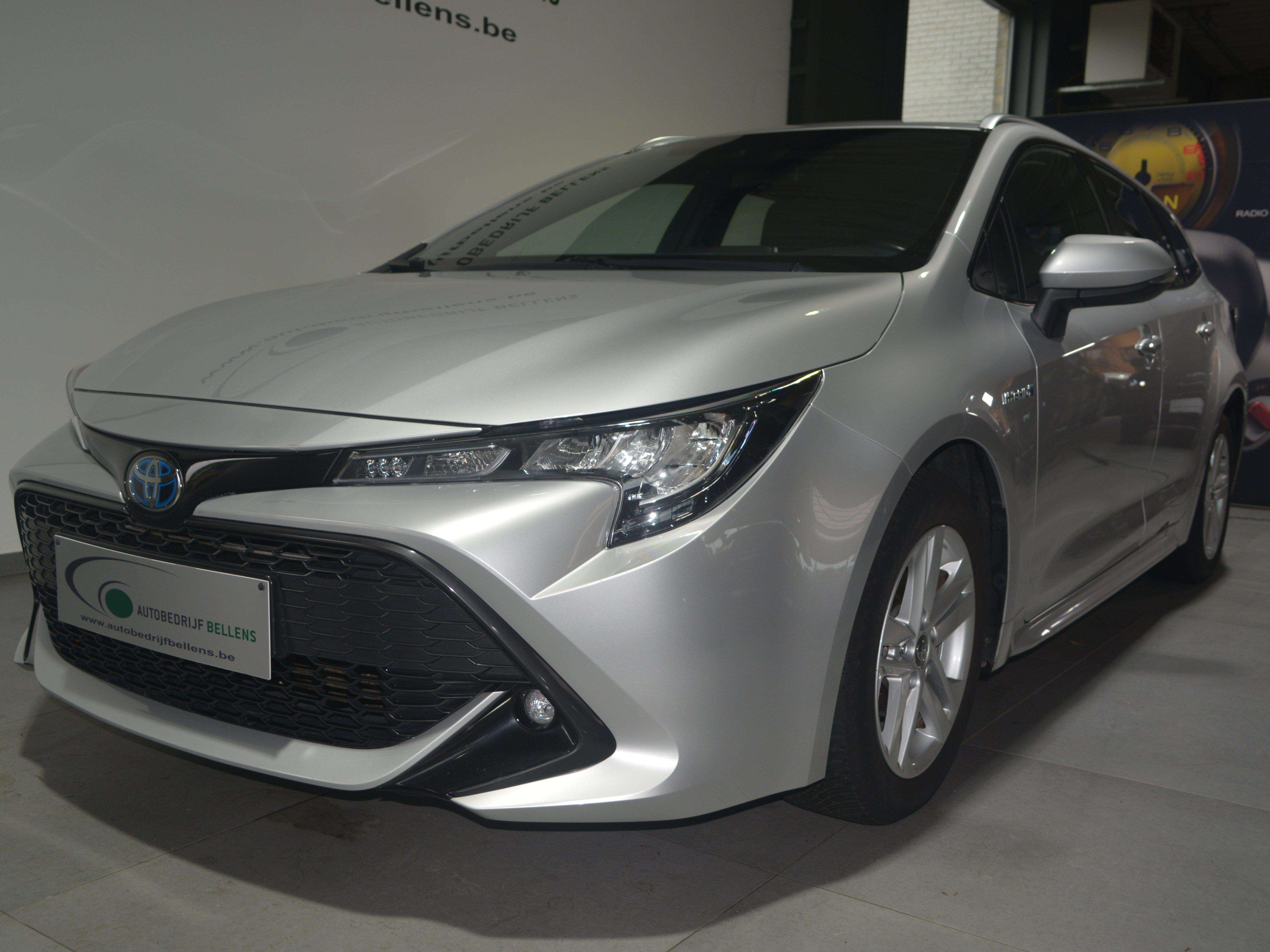 Toyota Corolla Corolla SW Hybrid 1.8 Dynamic Plus e-CVT  / NAVIGATIE + CAMERA