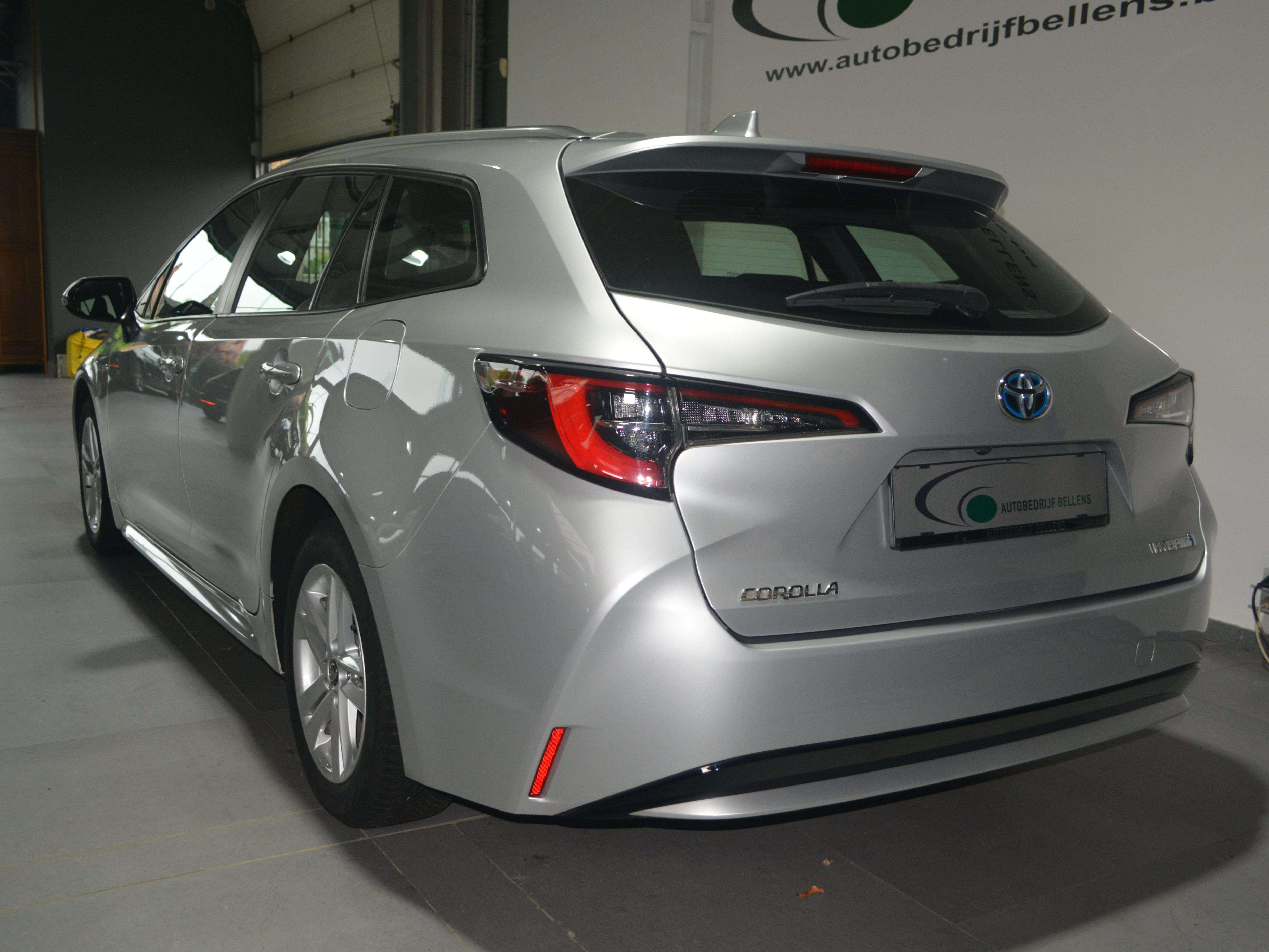 Toyota Corolla Corolla SW Hybrid 1.8 Dynamic Plus e-CVT  / NAVIGATIE + CAMERA