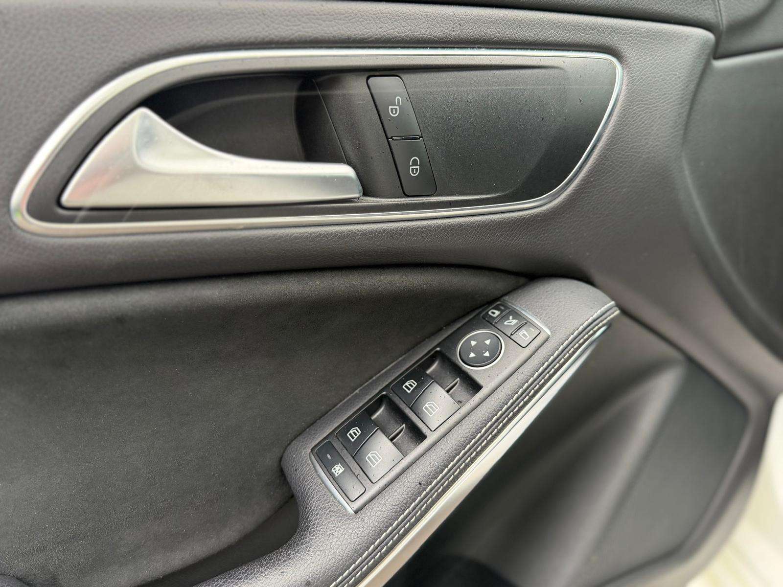 Mercedes-Benz CLA 180 Sound Edition - AMG - Caméra - Alcantara - Garantie 12 mois