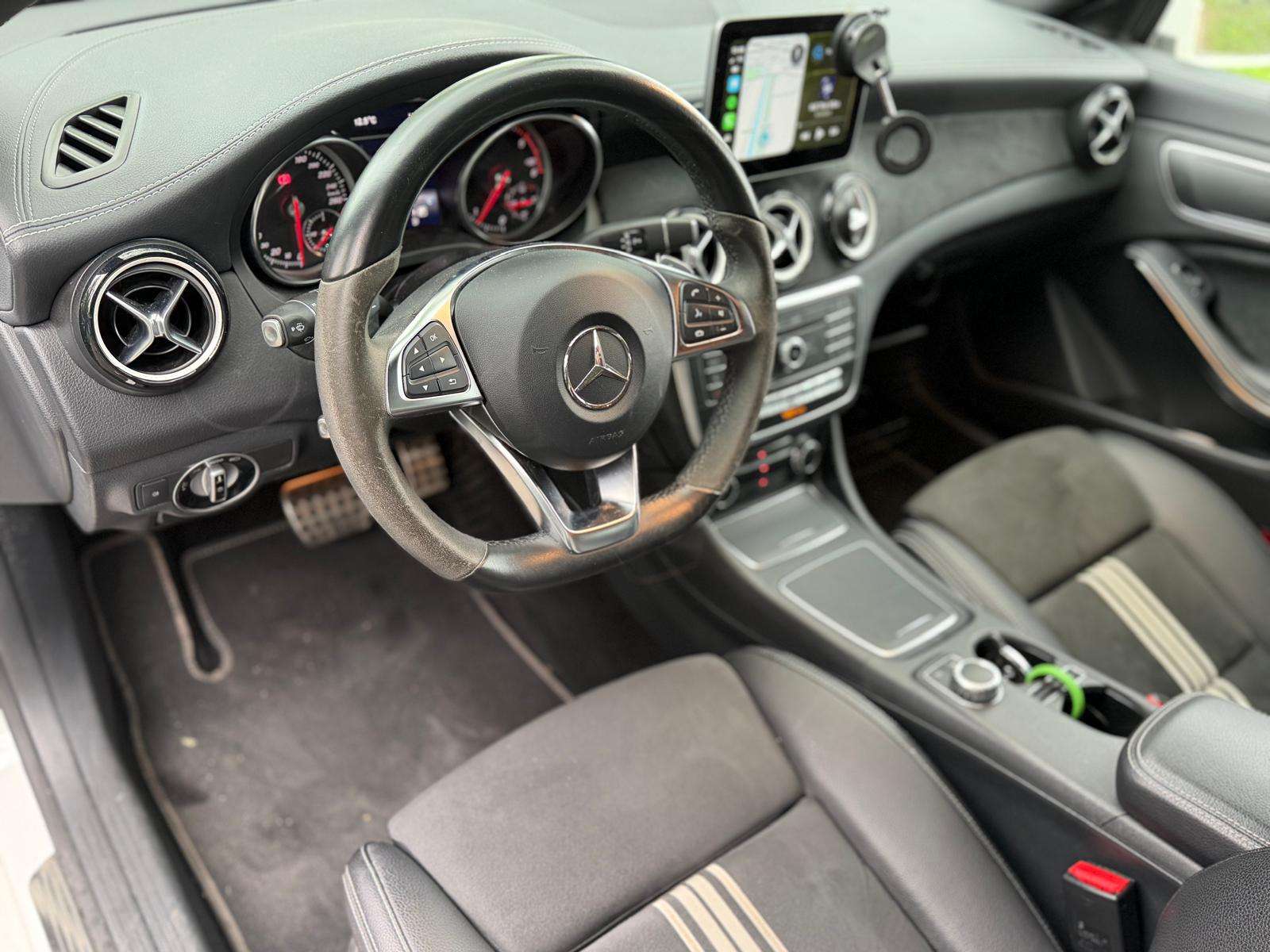 Mercedes-Benz CLA 180 Sound Edition - AMG - Caméra - Alcantara - Garantie 12 mois