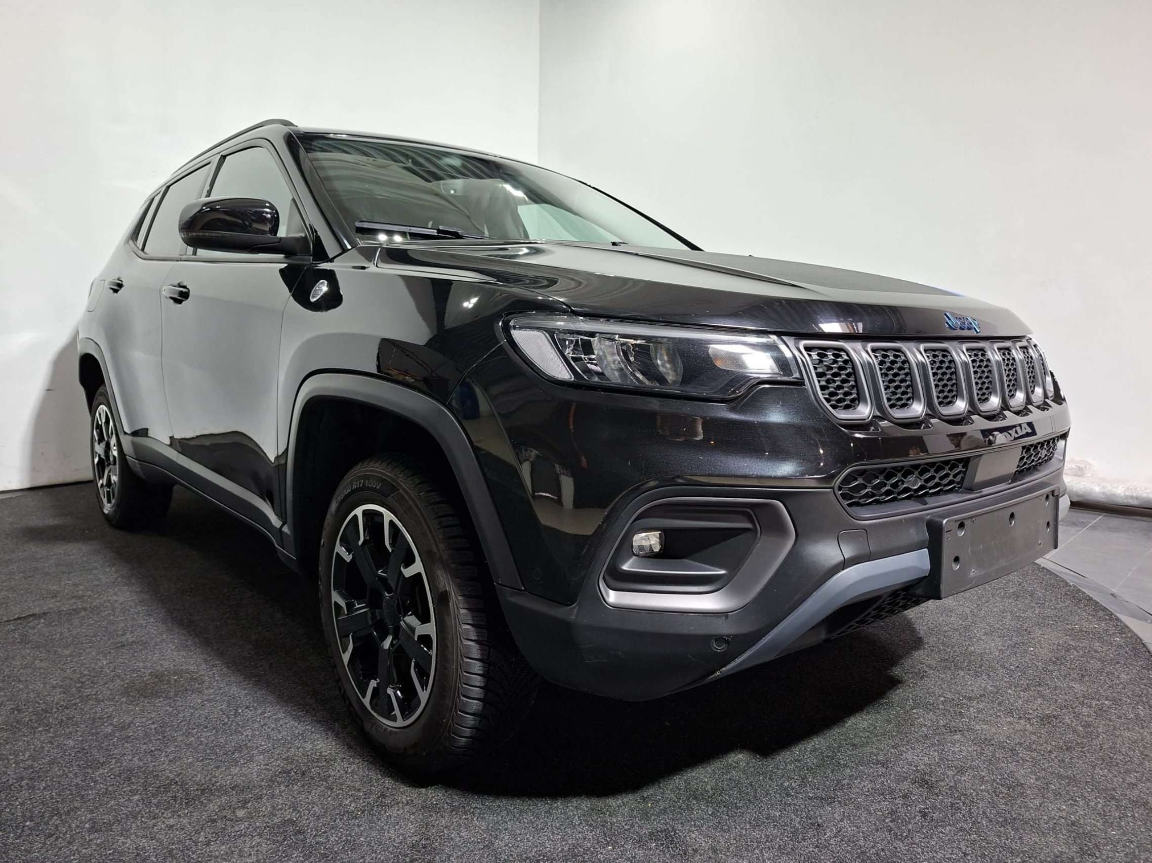 Jeep Compass Compass PHEV 1.3 Trailhawk 2 JAAR GRATIS ONDERHOUD I 1 JAAR GARANTIE I AUTOMAAT I CAMERA I