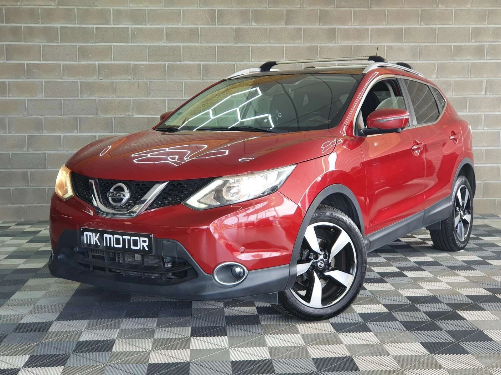 Nissan Qashqai 🟢1.6 DIESEL 131CV / BOITE AUTO / TOIT PANO