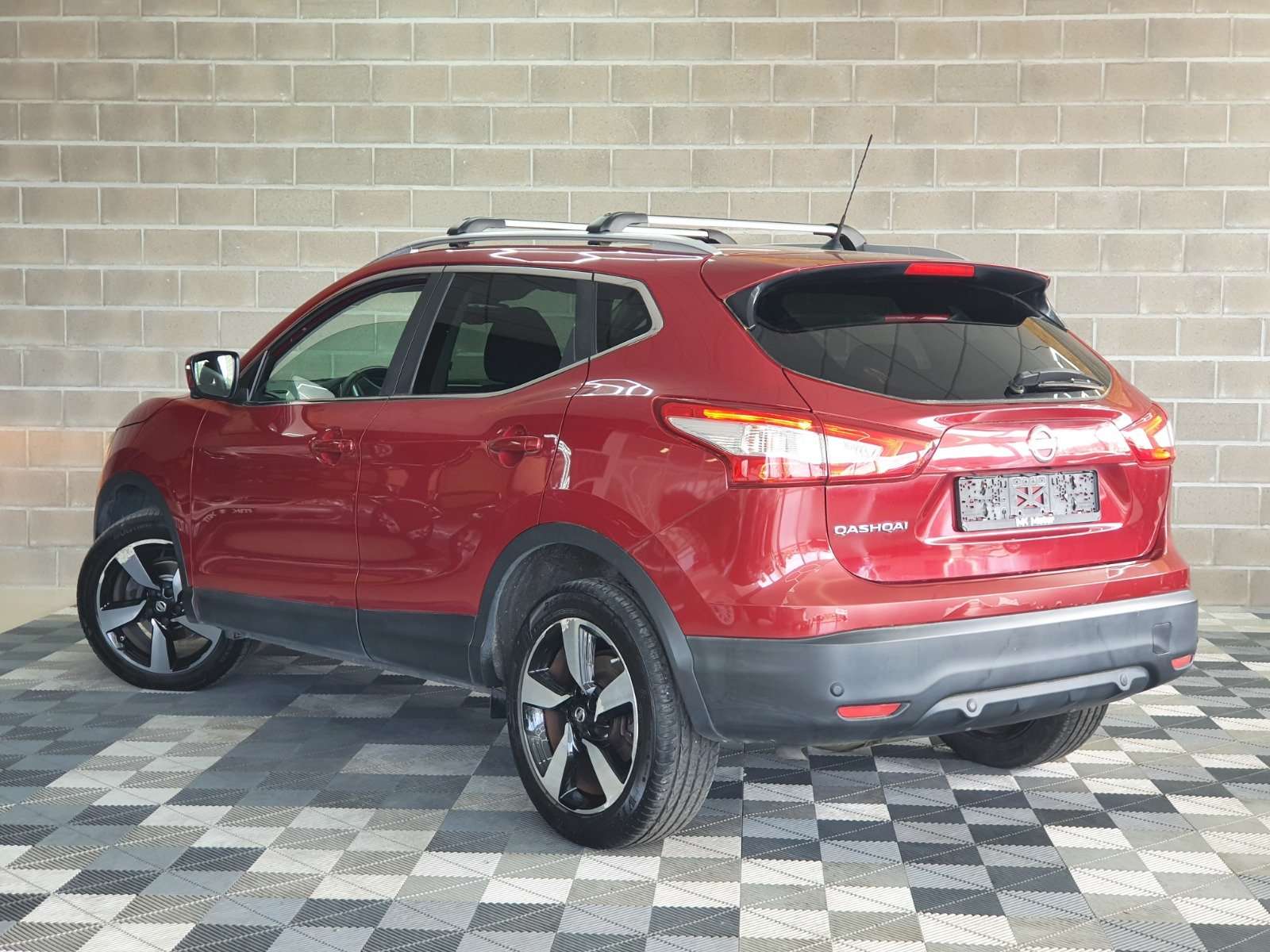 Nissan Qashqai 🟢1.6 DIESEL 131CV / BOITE AUTO / TOIT PANO