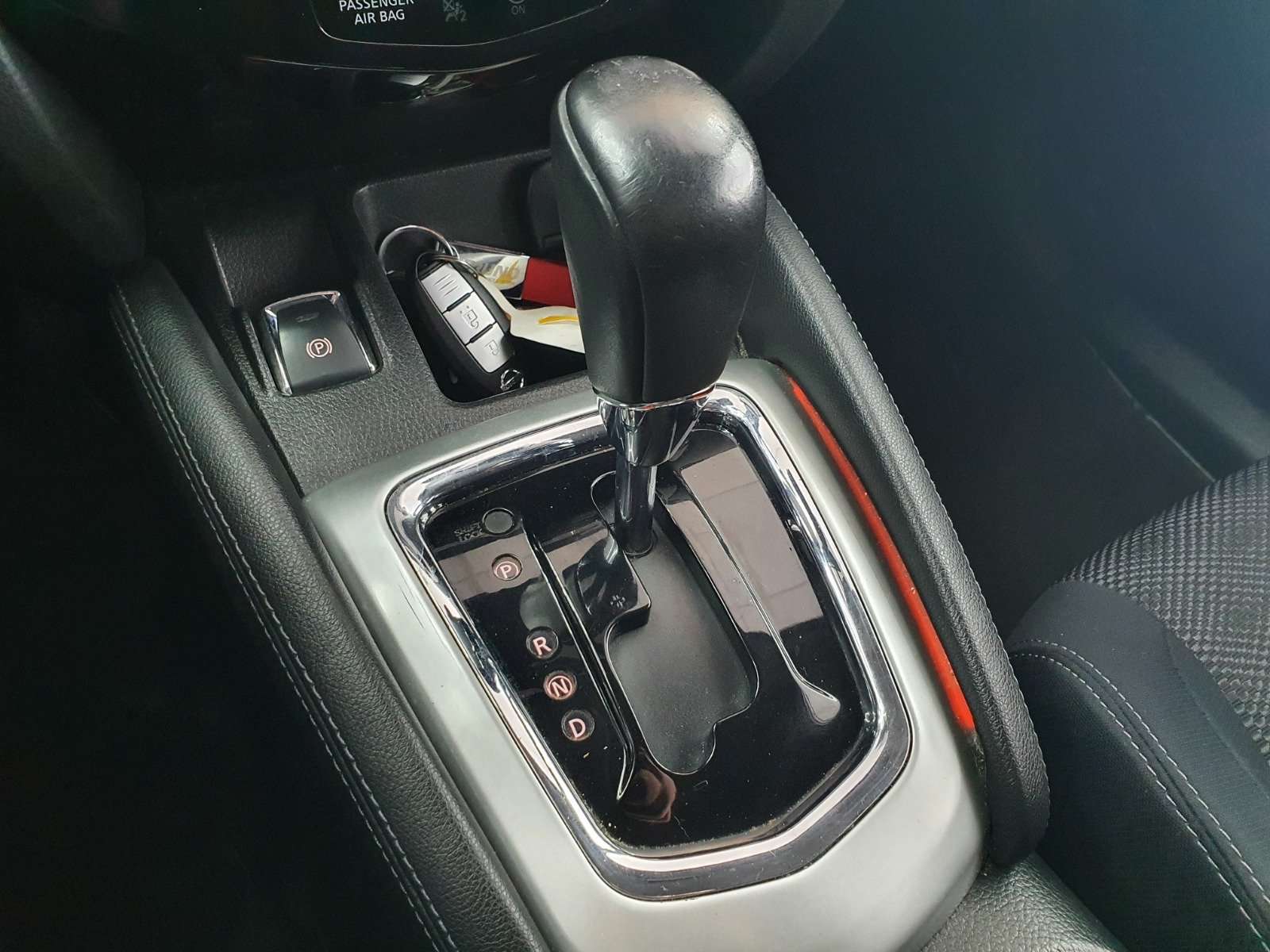 Nissan Qashqai 🟢1.6 DIESEL 131CV / BOITE AUTO / TOIT PANO