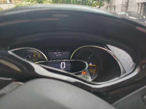 Renault Clio IV ESTATE 0.9 TCE 90 ENERGY INTENS