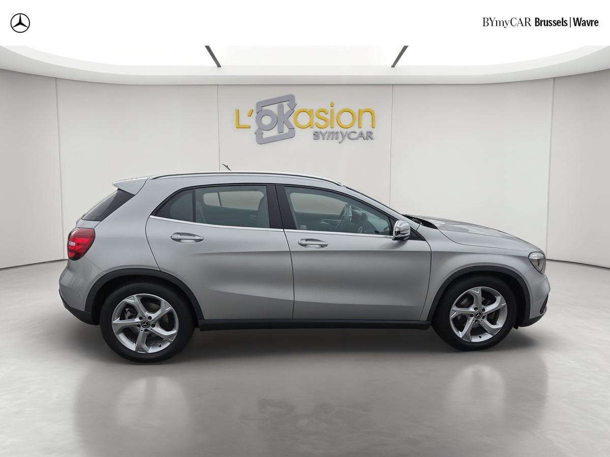 Mercedes-Benz GLA 180 GLA Business Solution Auto