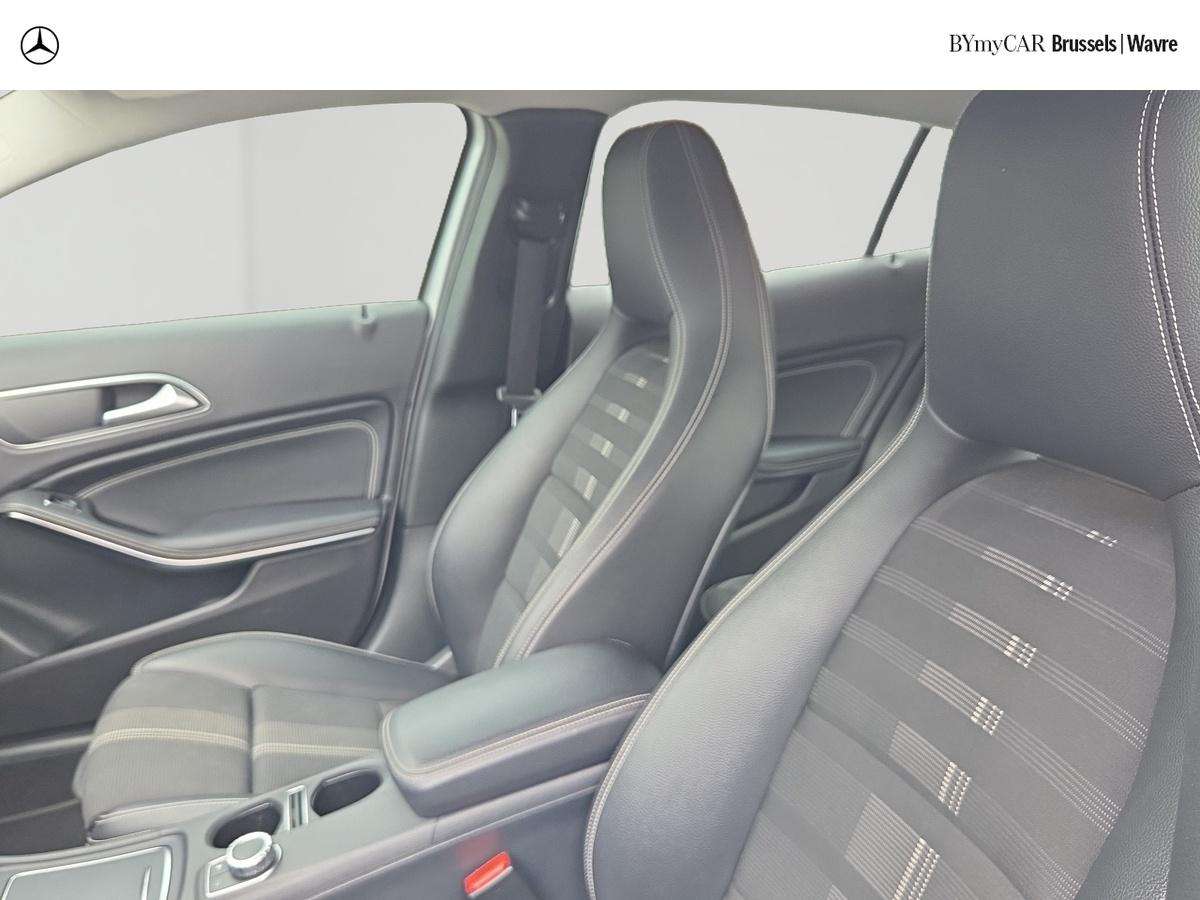 Mercedes-Benz GLA 180 GLA Business Solution Auto