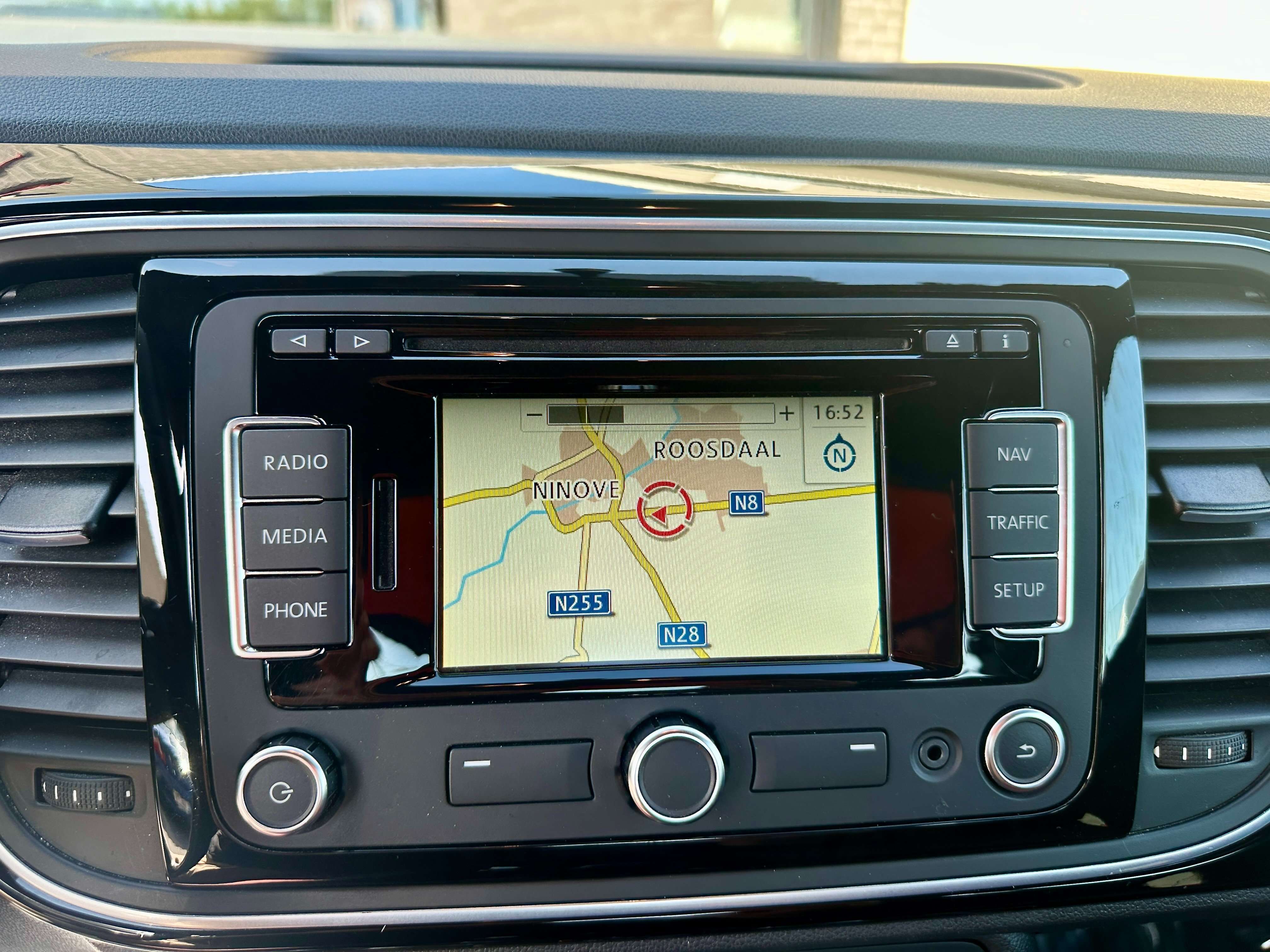 Volkswagen Beetle Beetle 1.2 TSI Design Kafer * GPS * PDC * Xenon * LED *