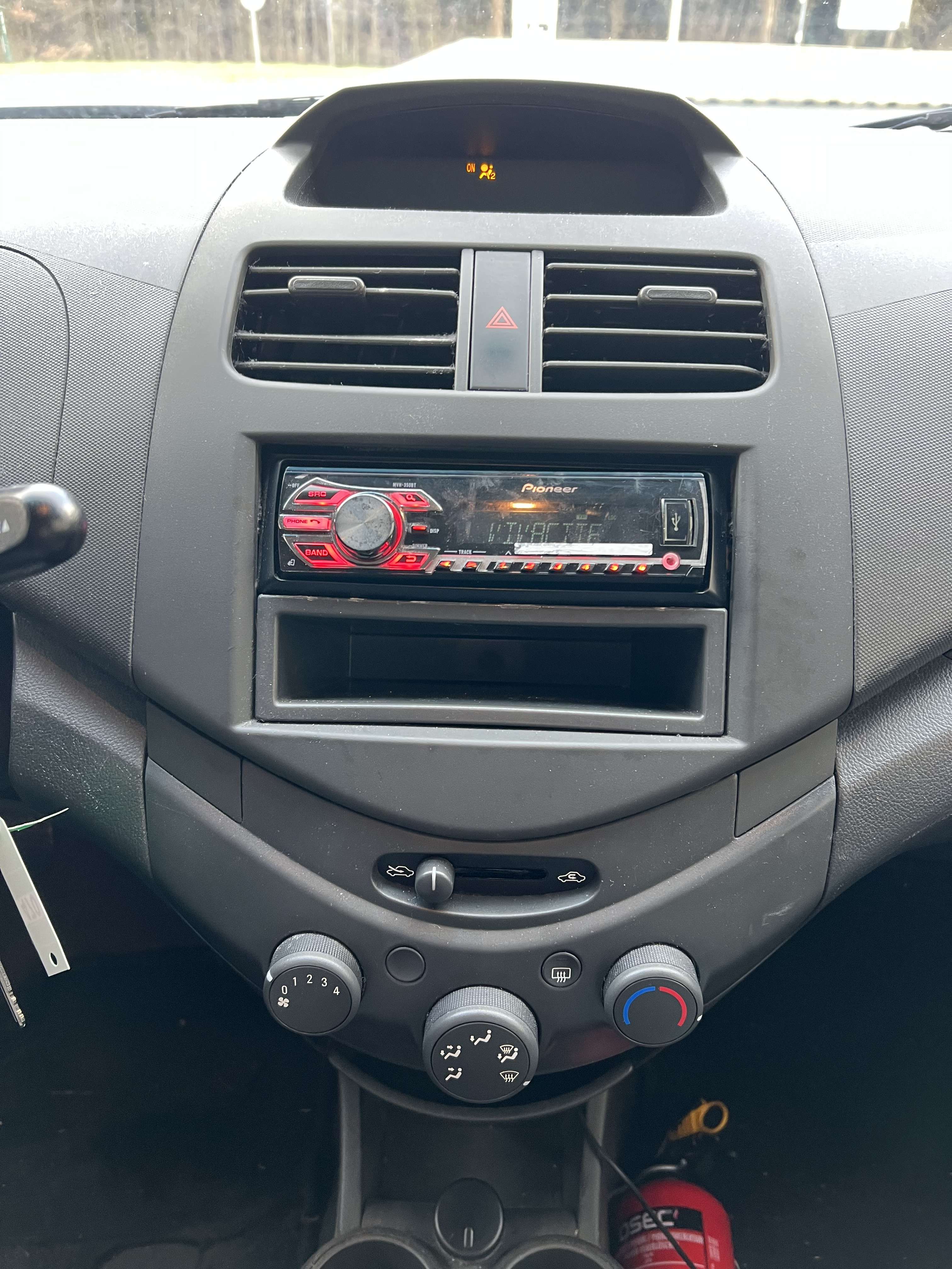 Chevrolet Spark 1.0i