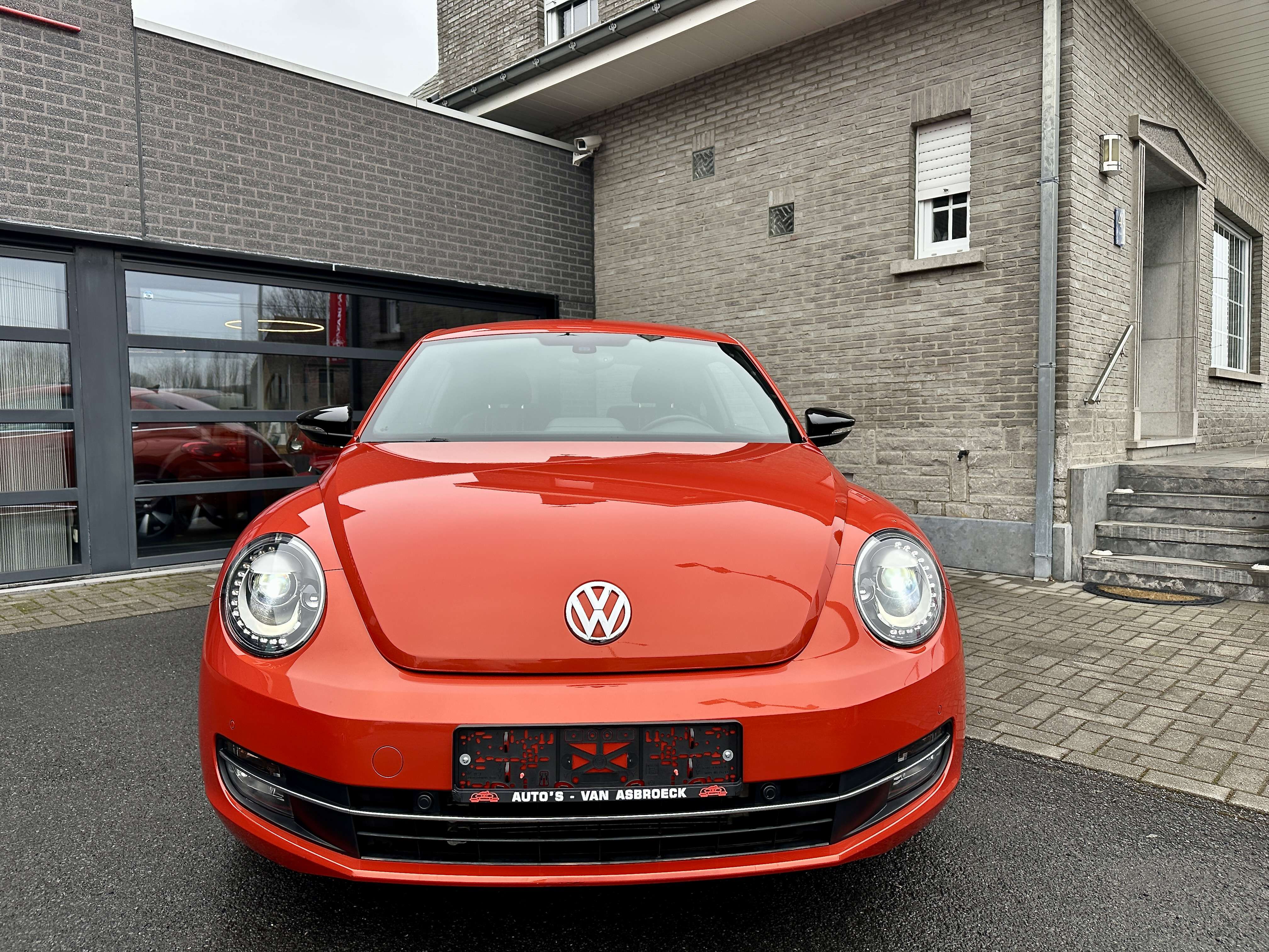 Volkswagen Beetle Beetle 1.2 TSI Club Design ! 38.000 Km ! 22.000 Km