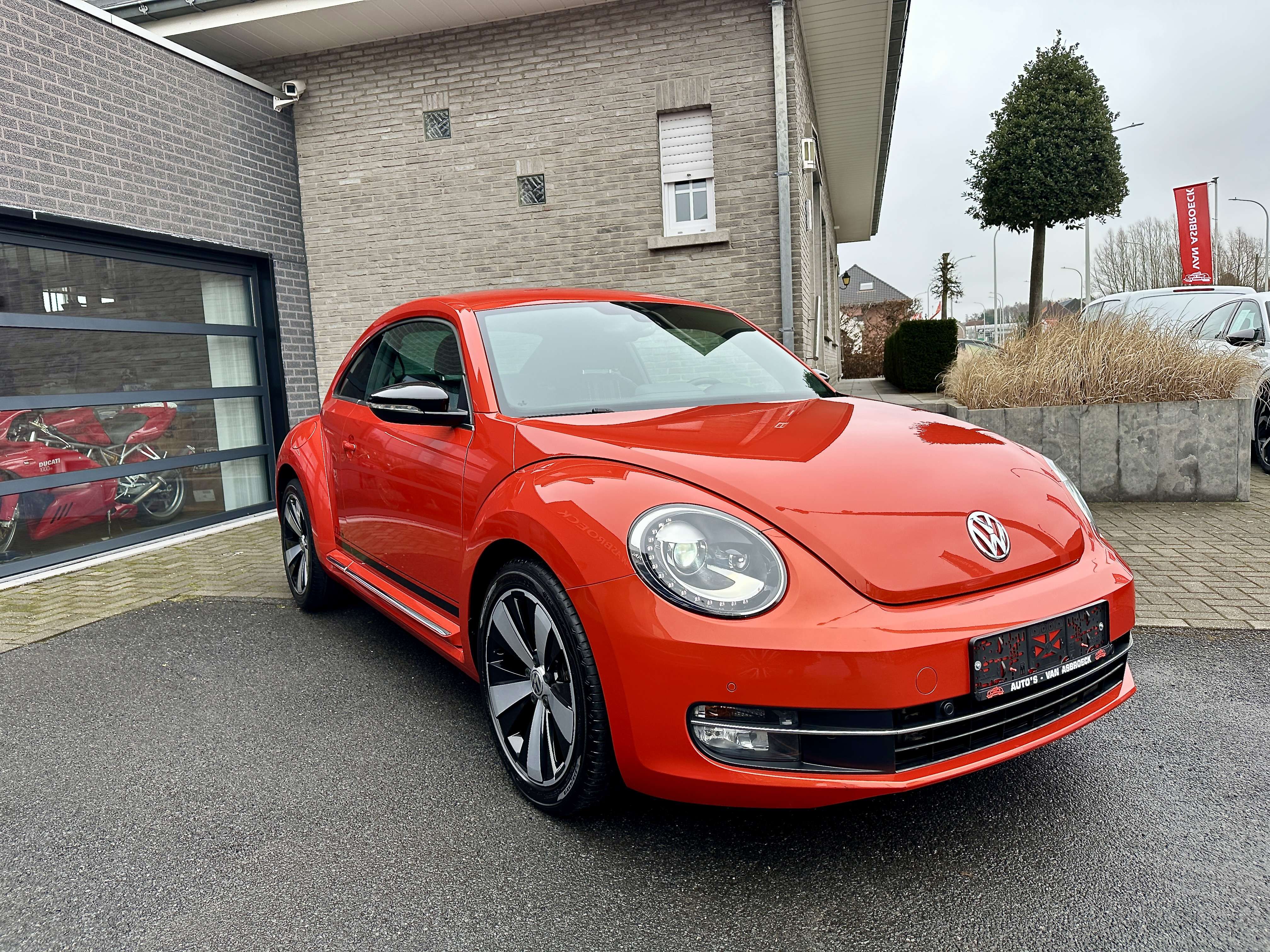 Volkswagen Beetle Beetle 1.2 TSI Club Design ! 38.000 Km ! 22.000 Km