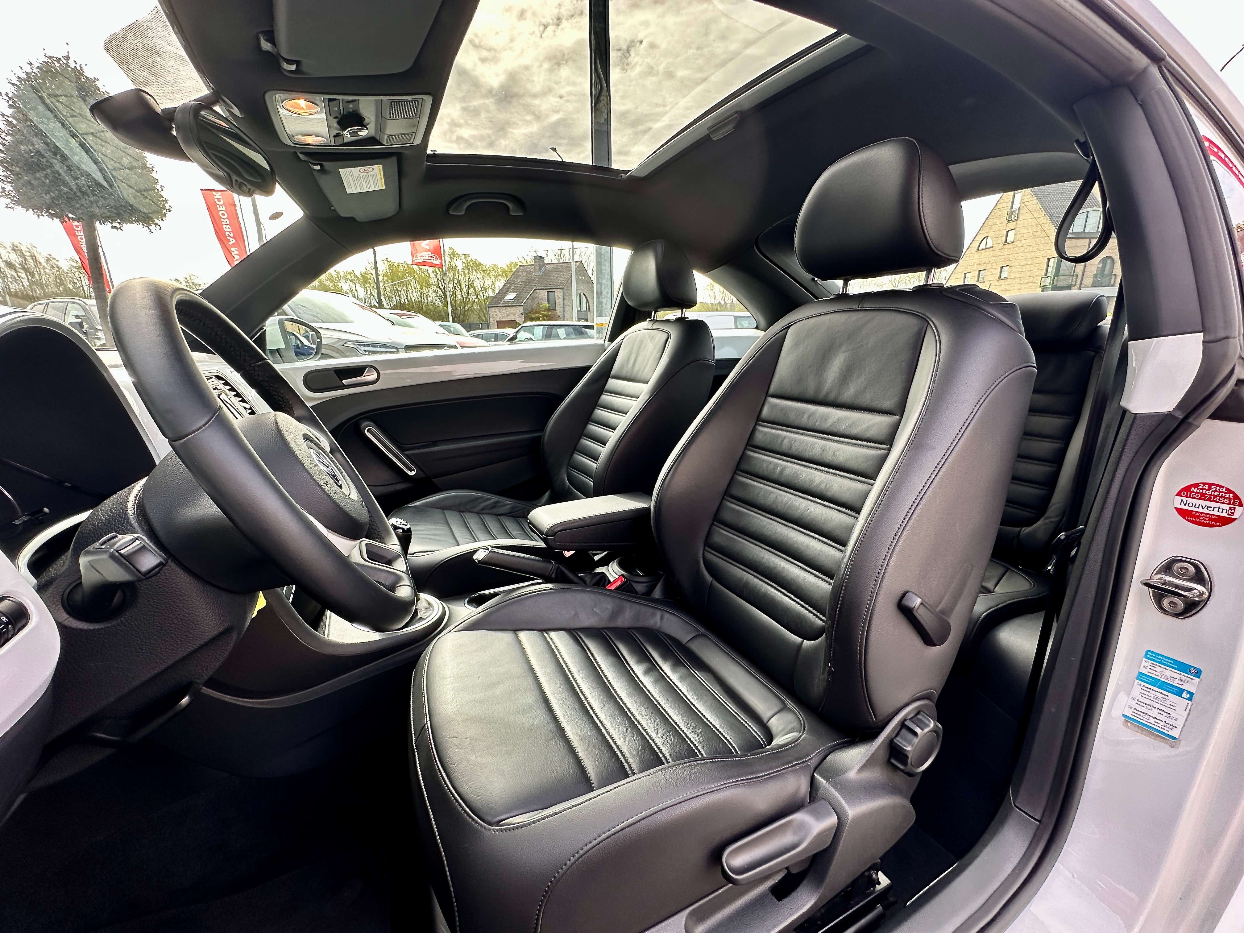 Volkswagen Beetle Beetle 1.4 TSI Design Fender Sound-Panorama Dak-LEDER-GPS-Xenon-Allu 18" !! 45.000 Km !!