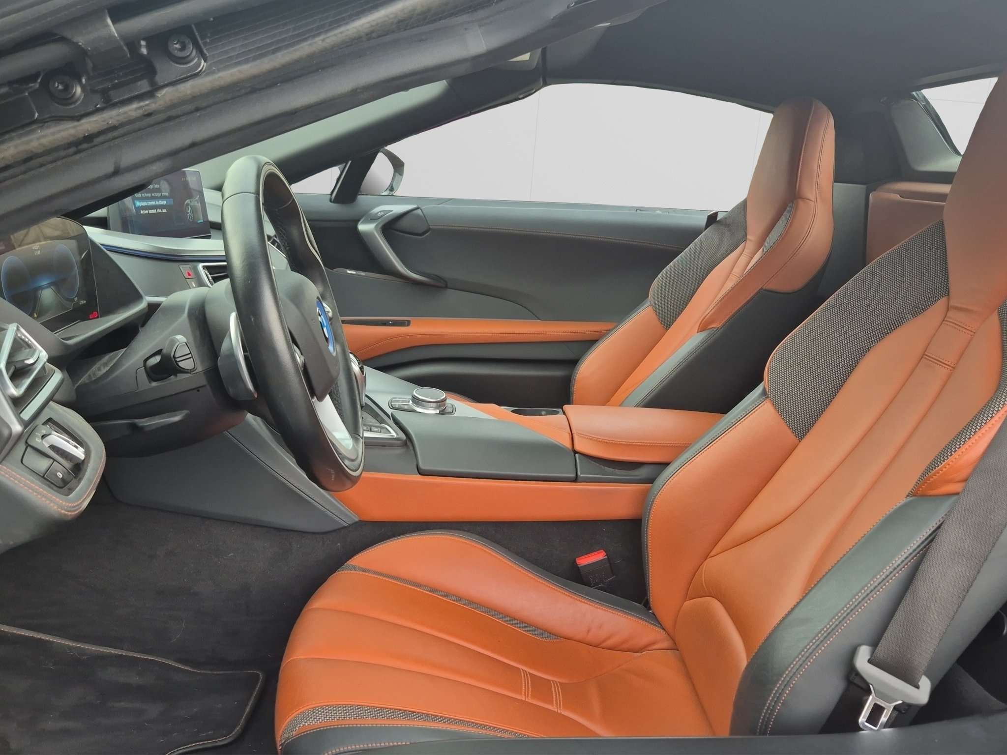 BMW i8 Roadster 11.6 kWh PHEV - 1er Propriétaire Faible KM, Garantie 24 Mois avec Entretien Suivi, RDV au +32472643155