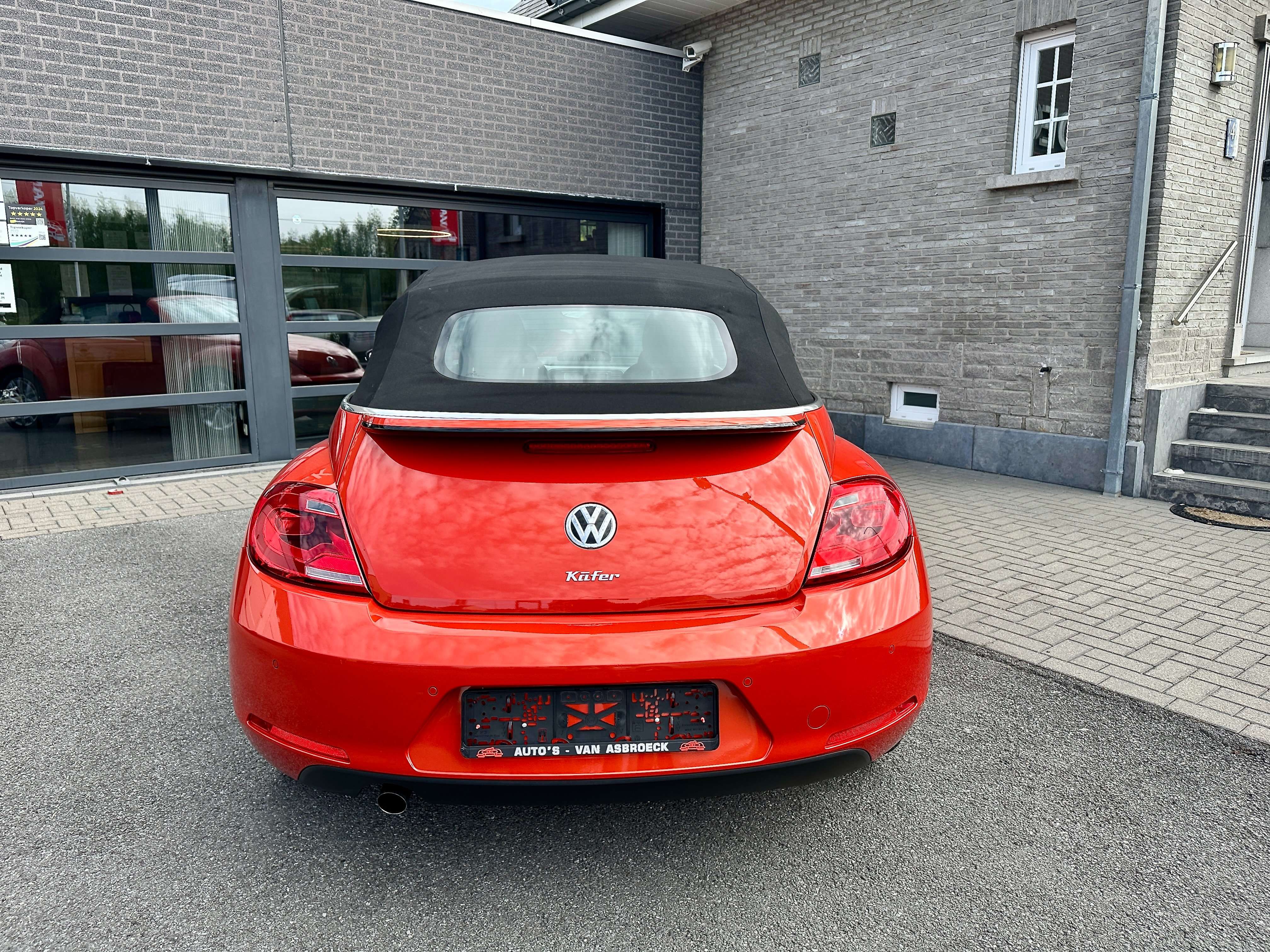 Volkswagen Beetle Beetle Cabriolet 1.2 TSI Design BMT! Fender Sound-Camera-GPS-PDC-Allu-App ! 53.000 km !