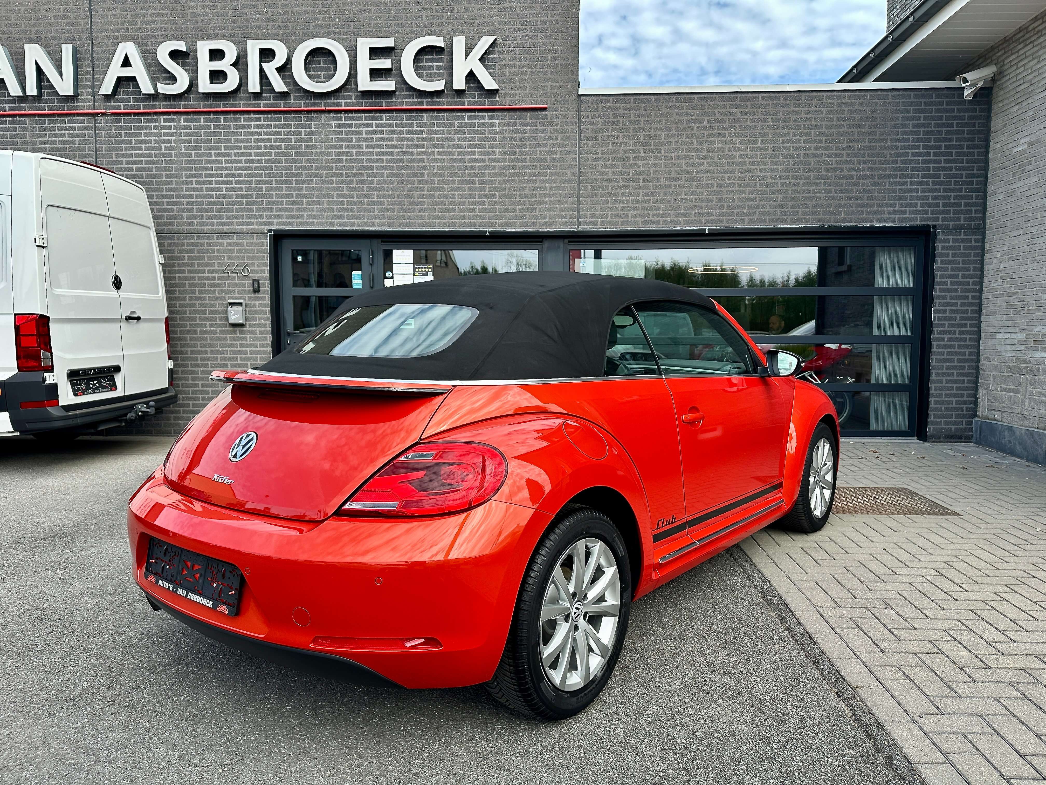 Volkswagen Beetle Beetle Cabriolet 1.2 TSI Design BMT! Fender Sound-Camera-GPS-PDC-Allu-App ! 53.000 km !
