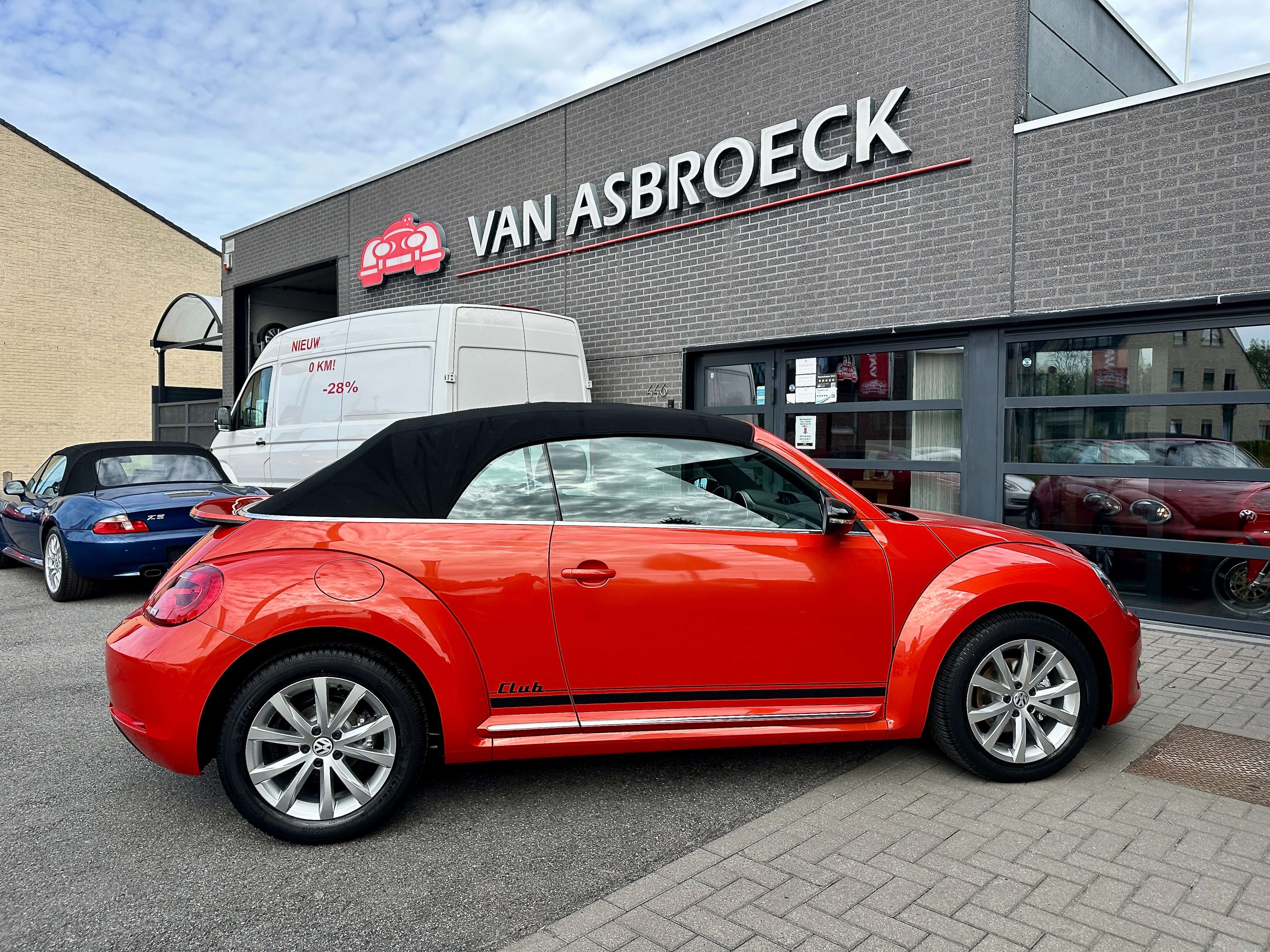 Volkswagen Beetle Beetle Cabriolet 1.2 TSI Design BMT! Fender Sound-Camera-GPS-PDC-Allu-App ! 53.000 km !