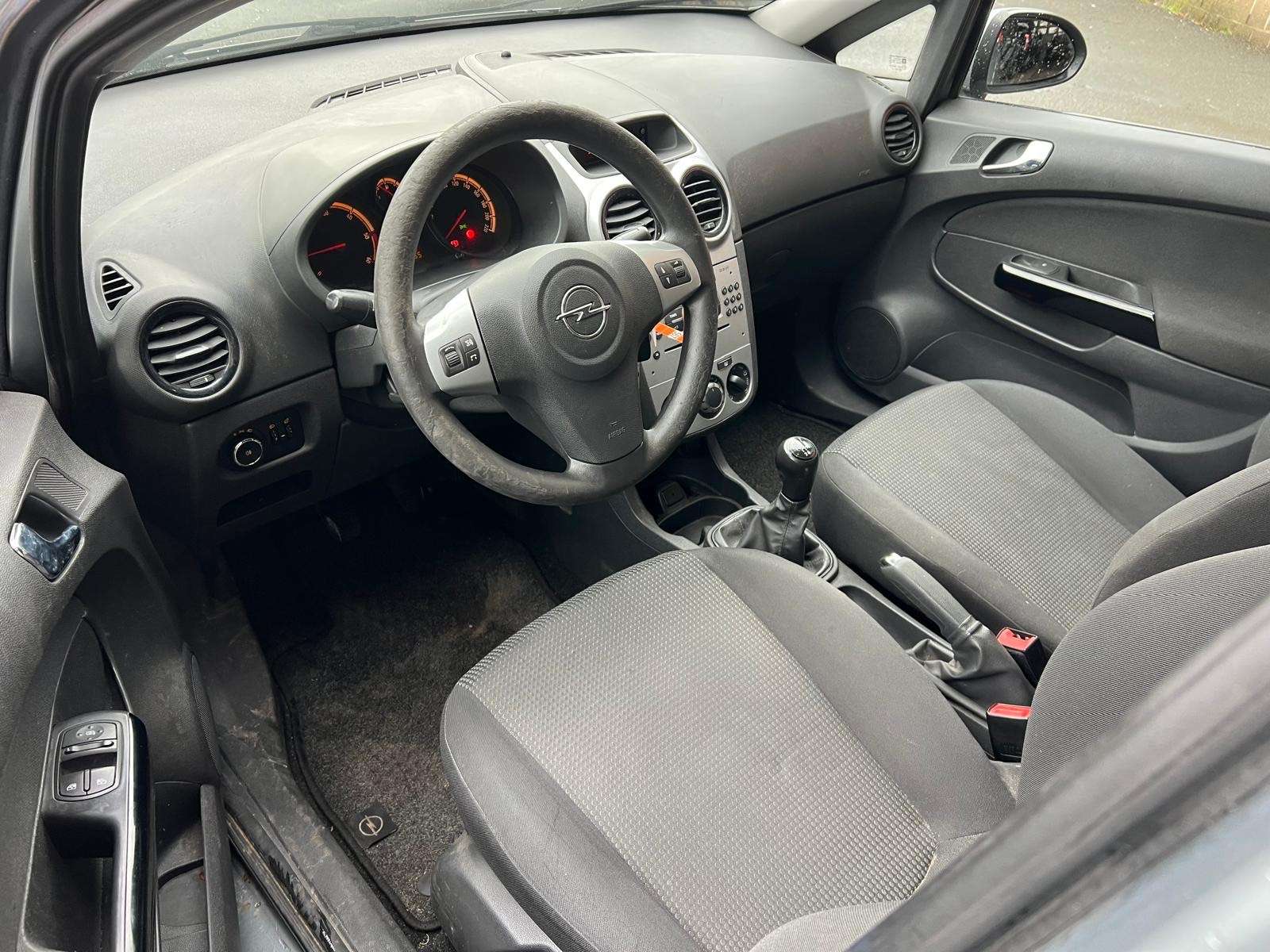 Opel Corsa 1.3 CDTi Enjoy Active DPF + CLIM