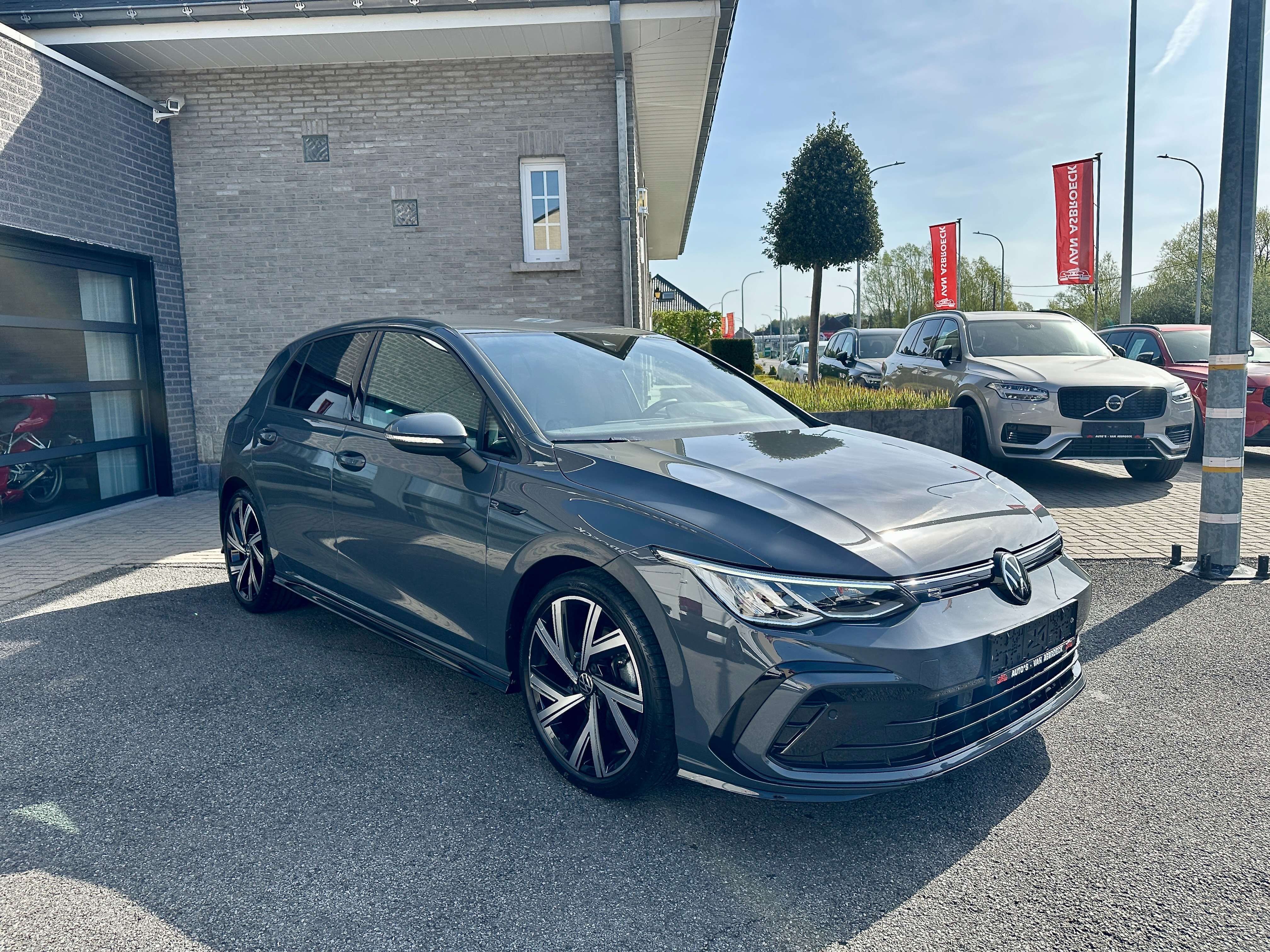 Volkswagen Golf 8 R-Line 1.5 TSi * Camera * GPS Virtual Cocpit *LED * Allu 18" *App *