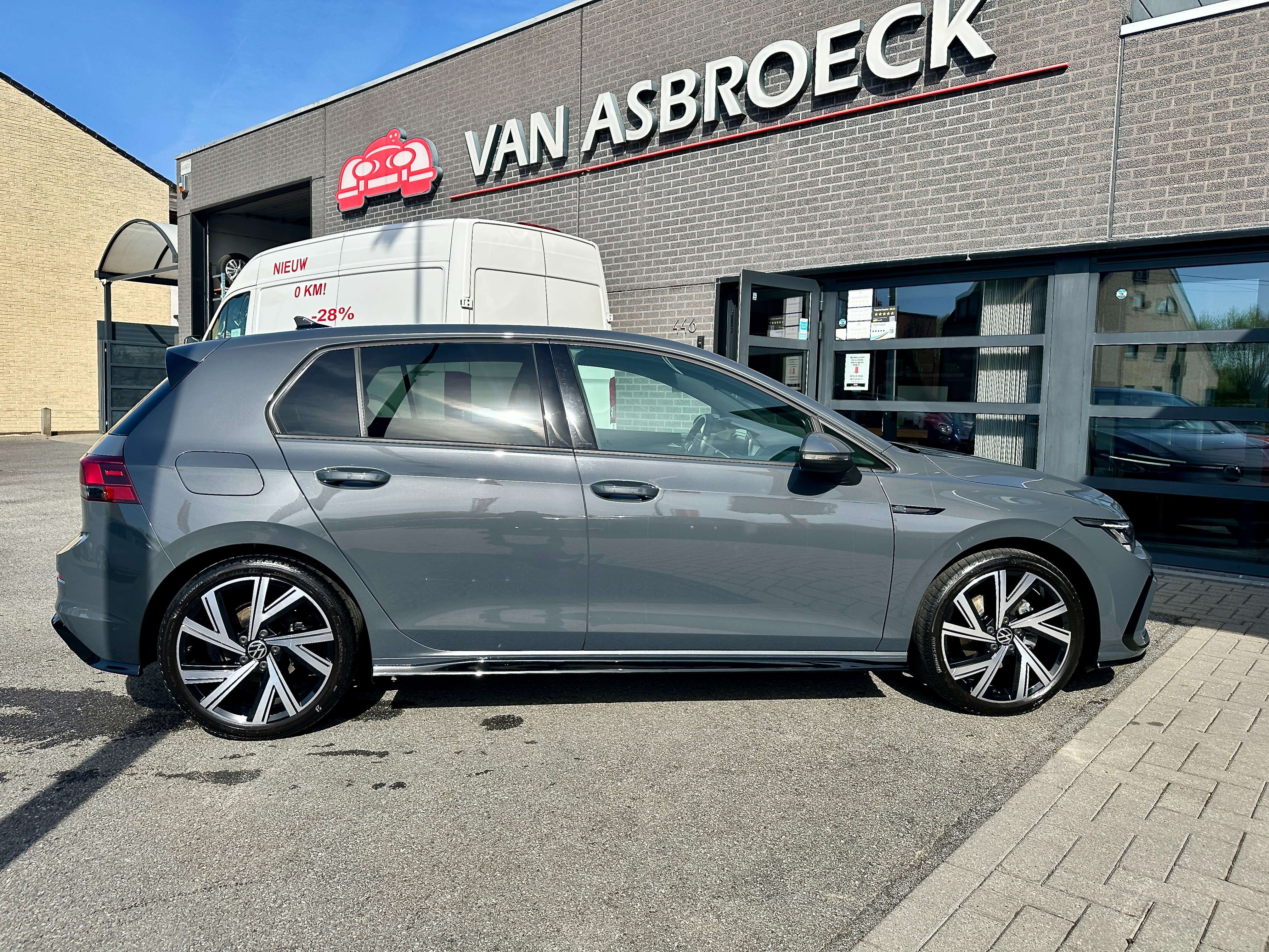 Volkswagen Golf 8 R-Line 1.5 TSi * Camera * GPS Virtual Cocpit *LED * Allu 18" *App *