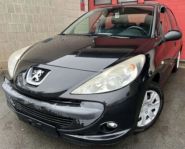 Peugeot 206 + 1.4 HDi Trendy + CLIM