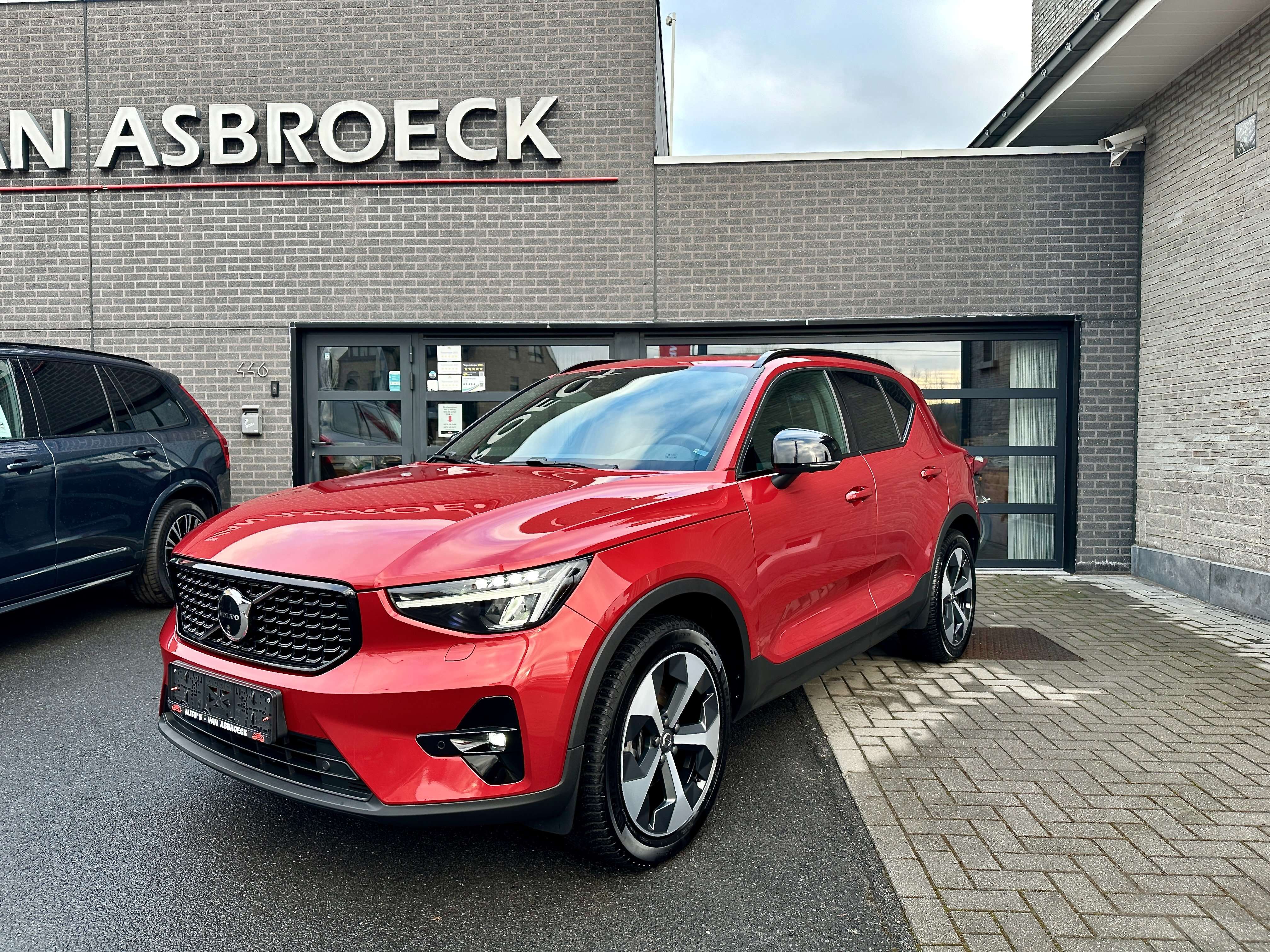 Volvo XC40 XC40 1.5 T2 Plus Limited Edition Dark*FULL OPTION*