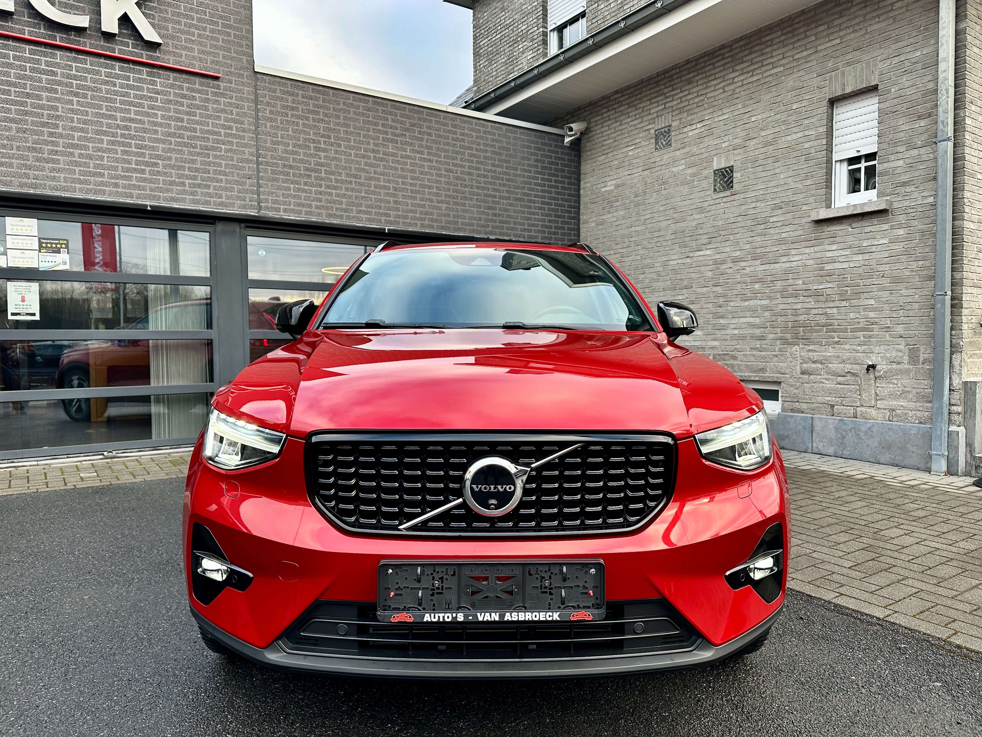 Volvo XC40 XC40 1.5 T2 Plus Limited Edition Dark*FULL OPTION*