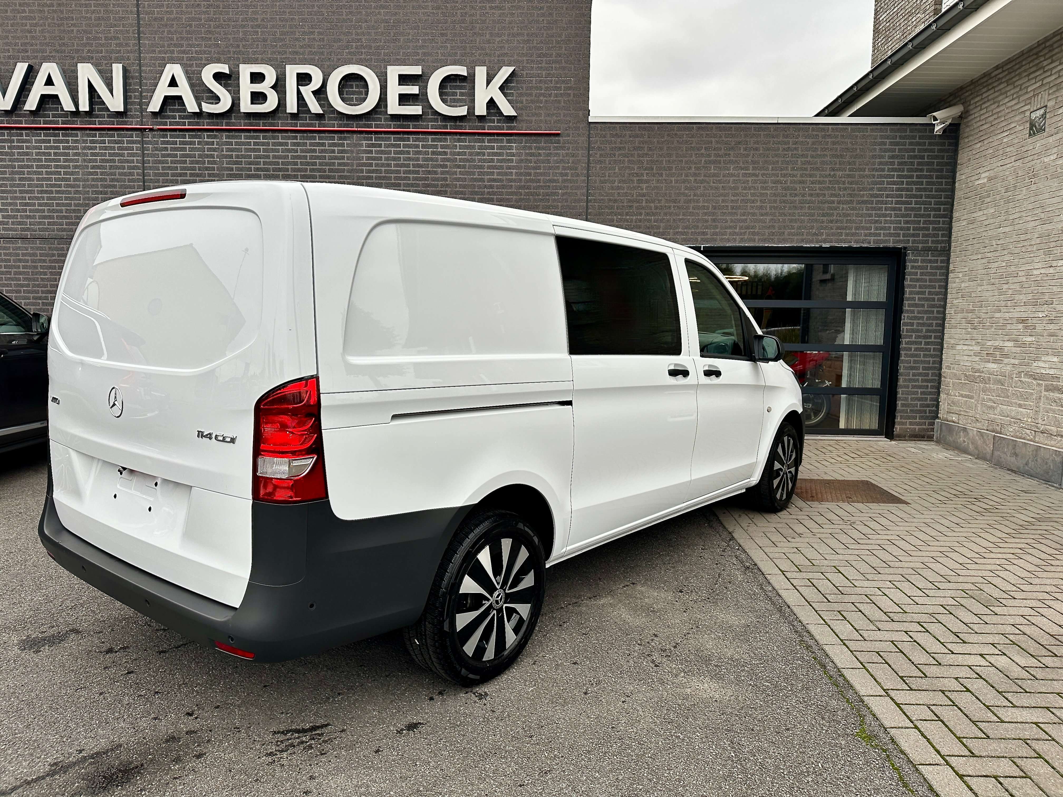 Mercedes-Benz Vito Vito 114 CDI DubCab L2 Aut*Cam*GPSCarpl*LT Vracht