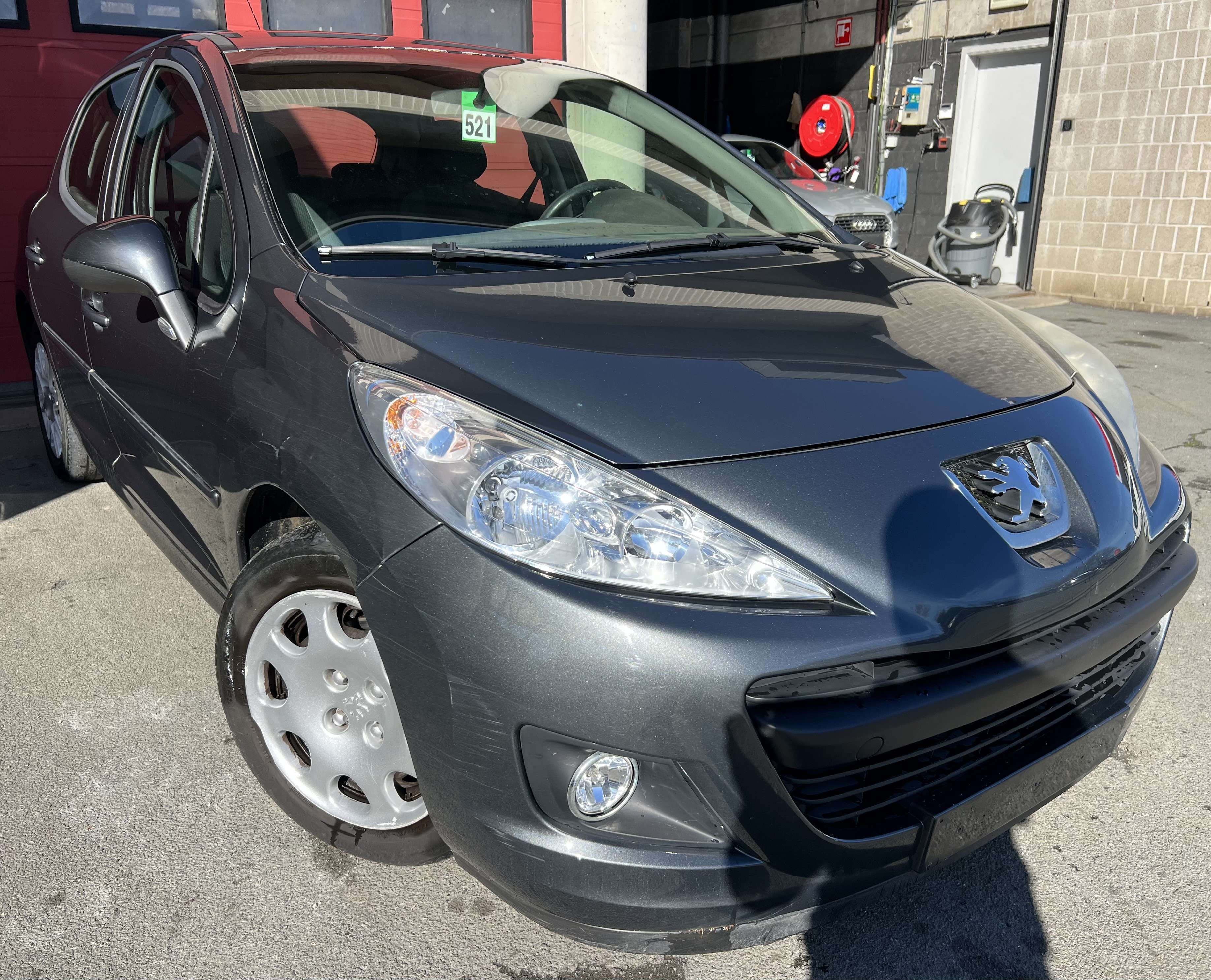 Peugeot 207 1.4 HDi Access + CLIM